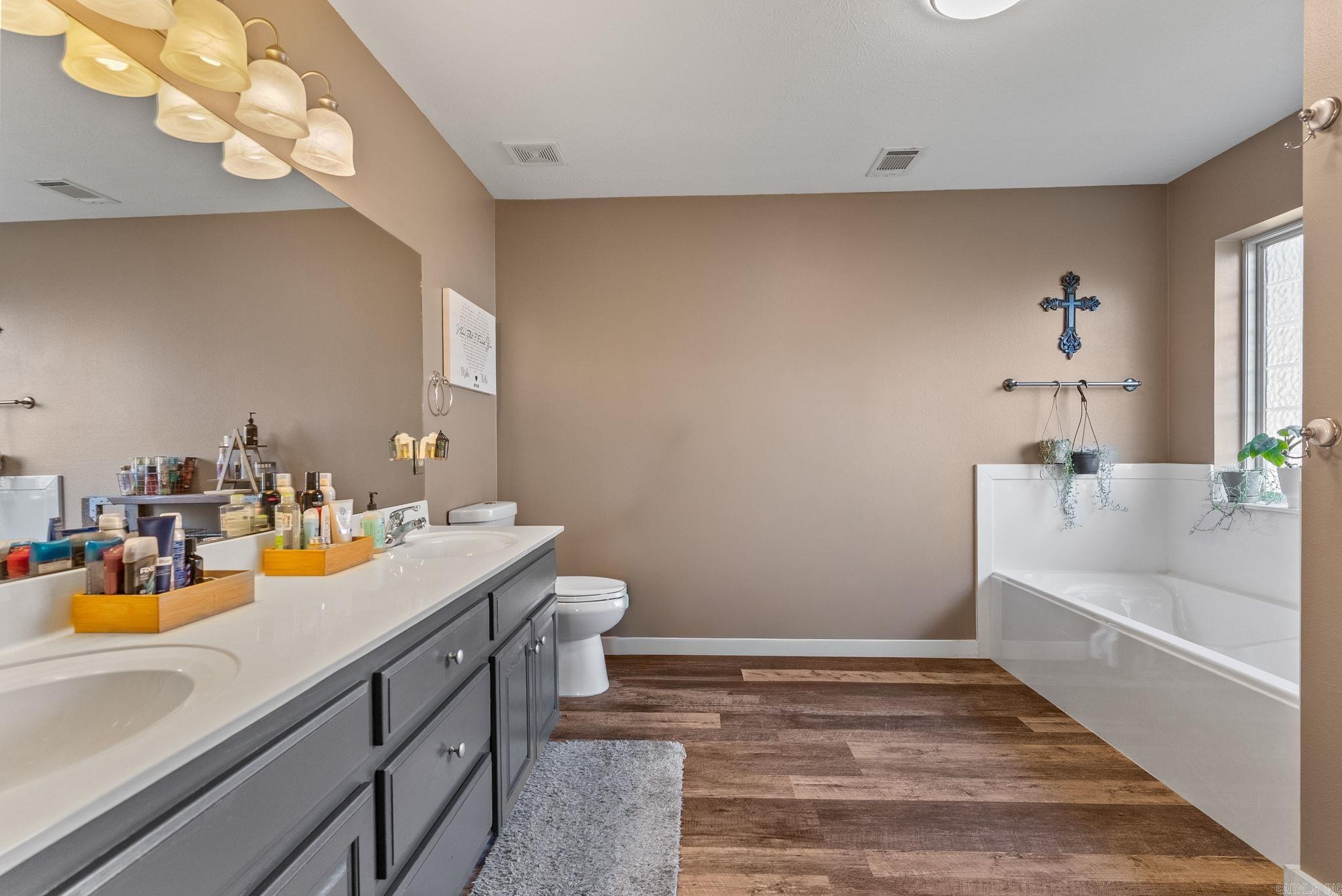 EAGLE POINT - Residential