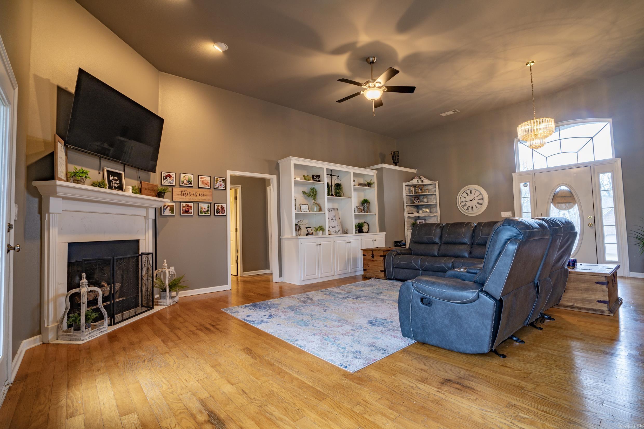 White Eagle Estates - Residential