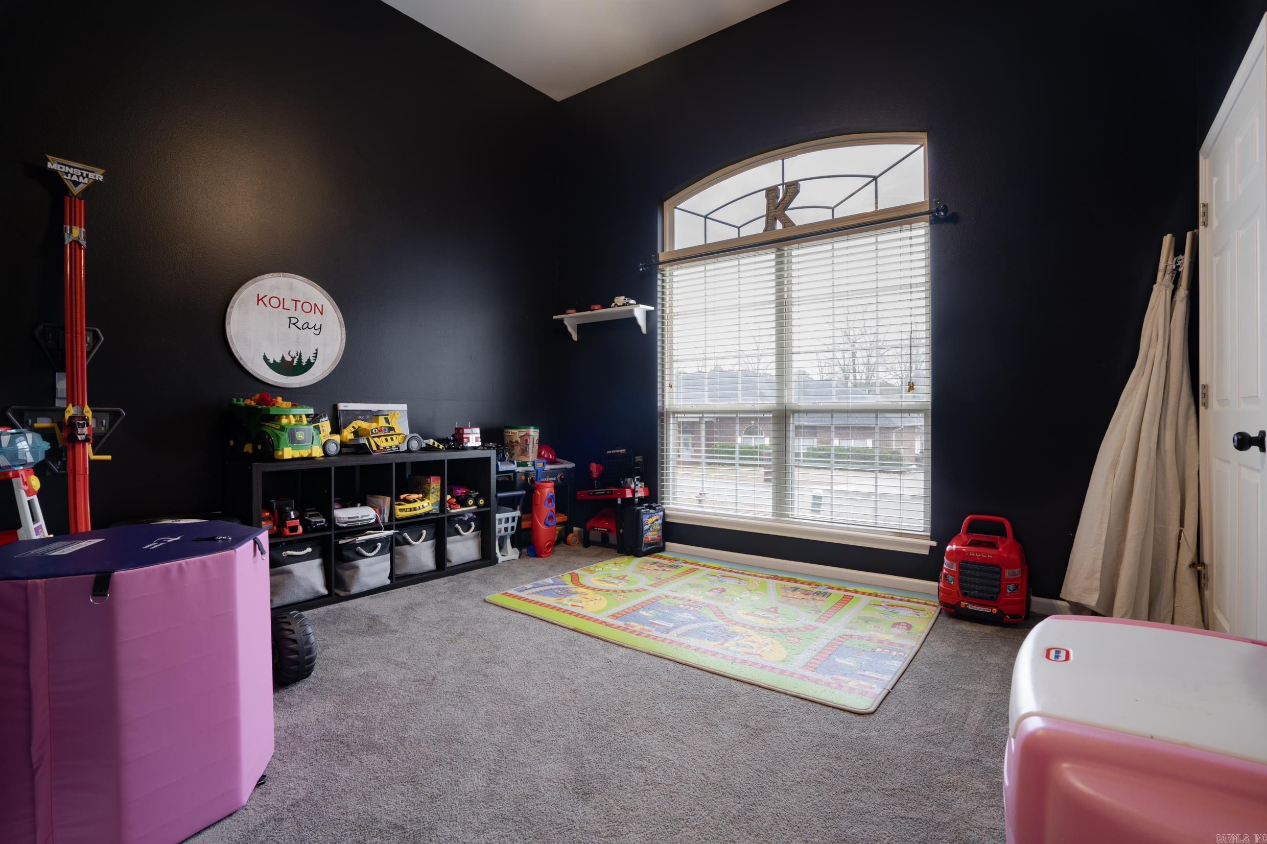 White Eagle Estates - Residential