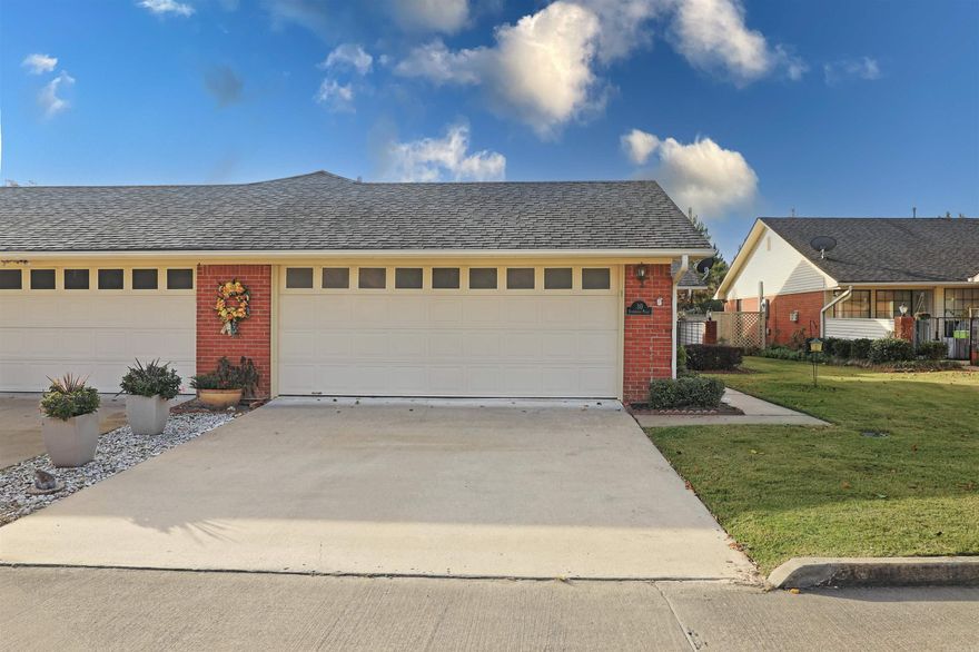 Easy maintenance in this 2 bedroom 2 bath senior community designed for those 55  years and older. Spacious bedrooms. One of the baths is a tub enclosure and the other is a custom walk-in shower. Large laundry room with tons of storage.