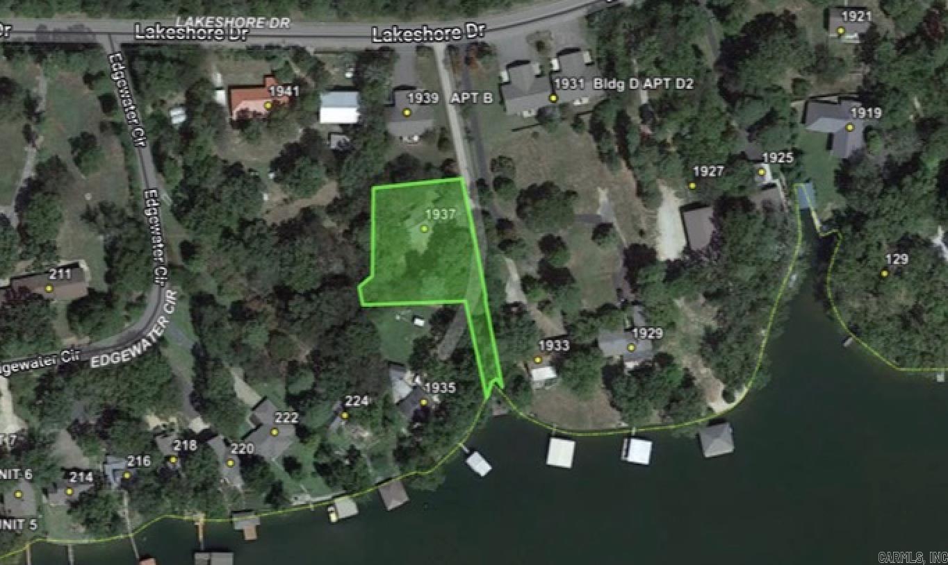 UNPLATTED ACREAGE - Residential