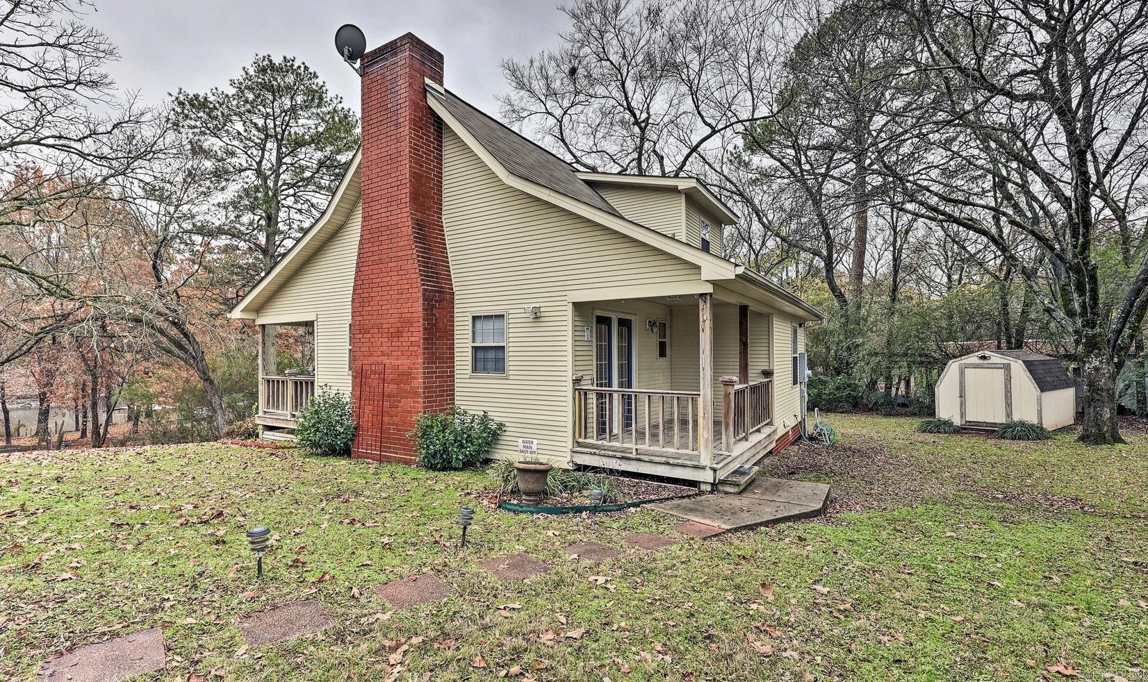 UNPLATTED ACREAGE - Residential