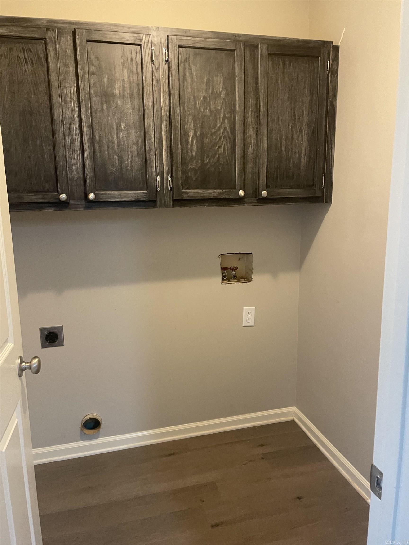 CHERUB COURT - Residential