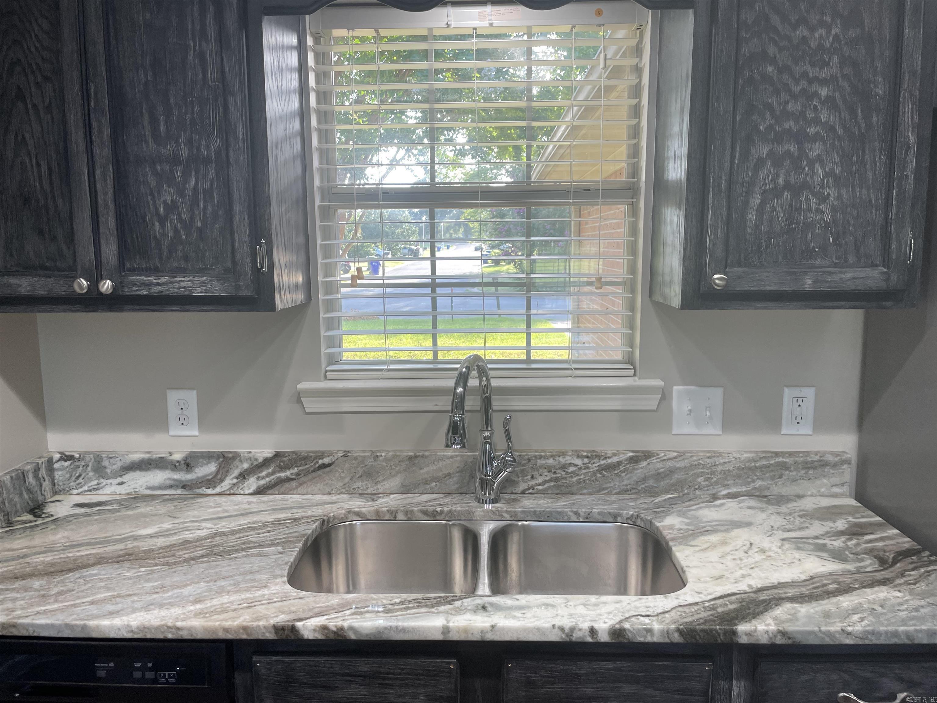 CHERUB COURT - Residential