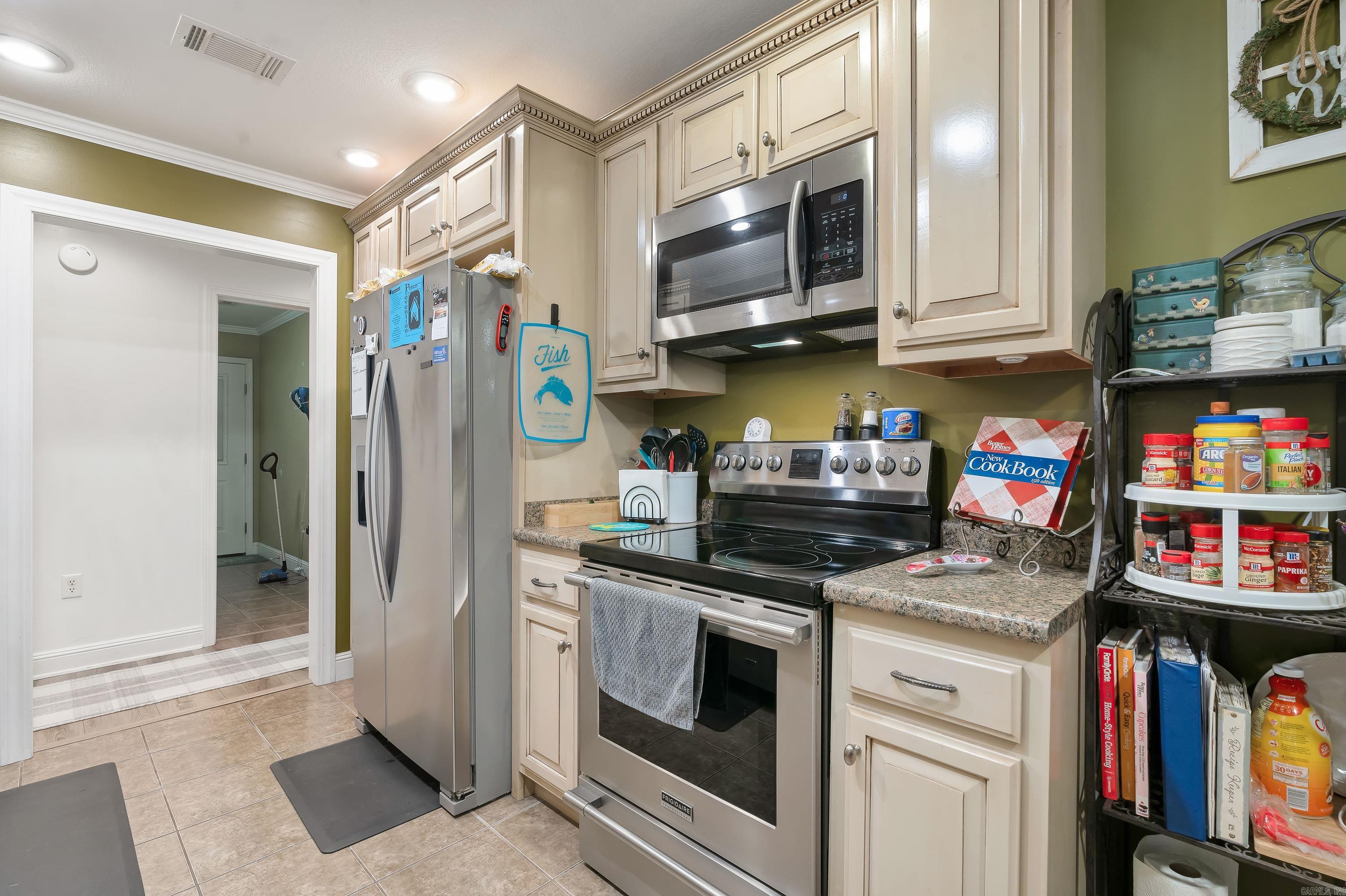 Honeysuckle Heights - Residential