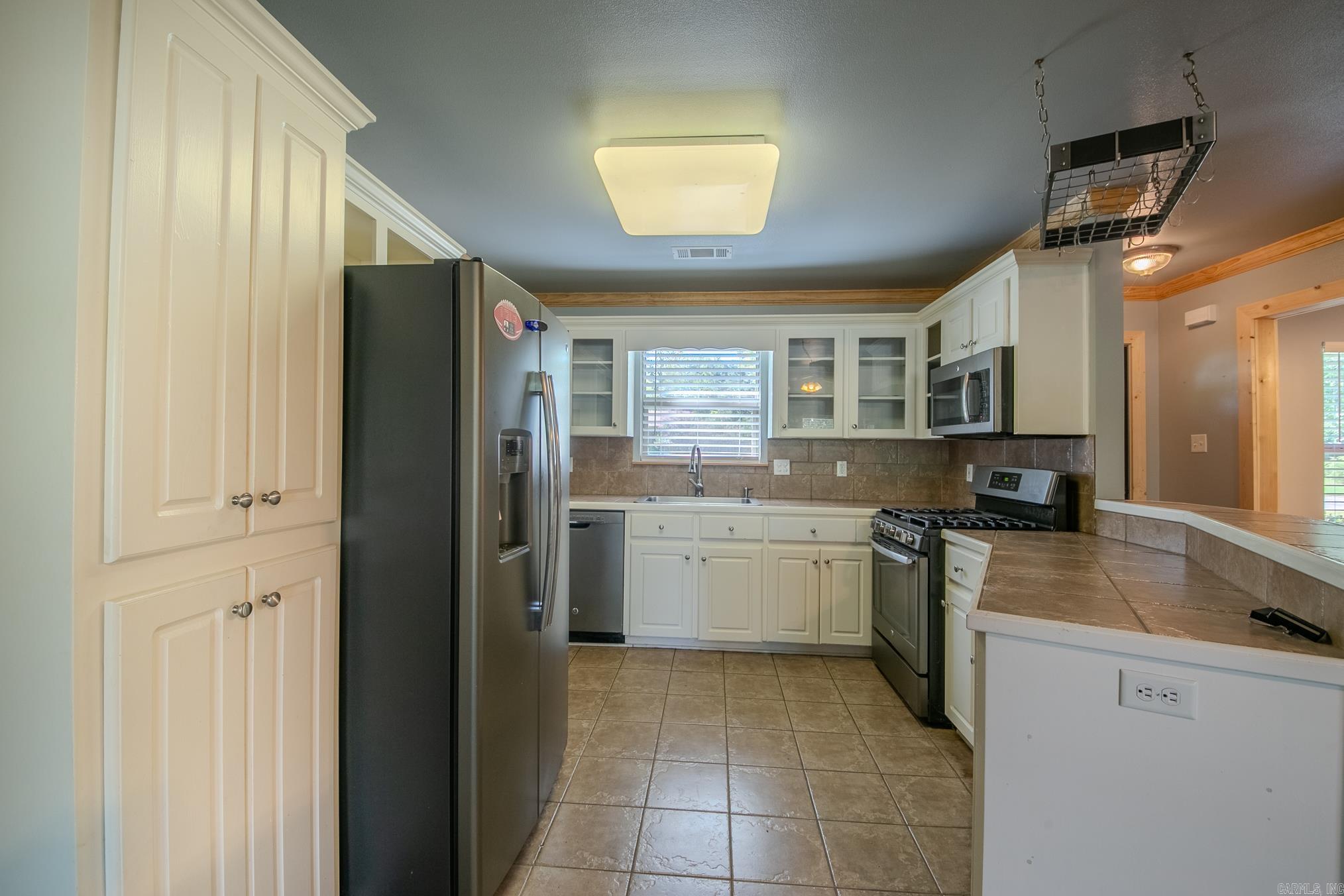 Country Wood - Residential Lease