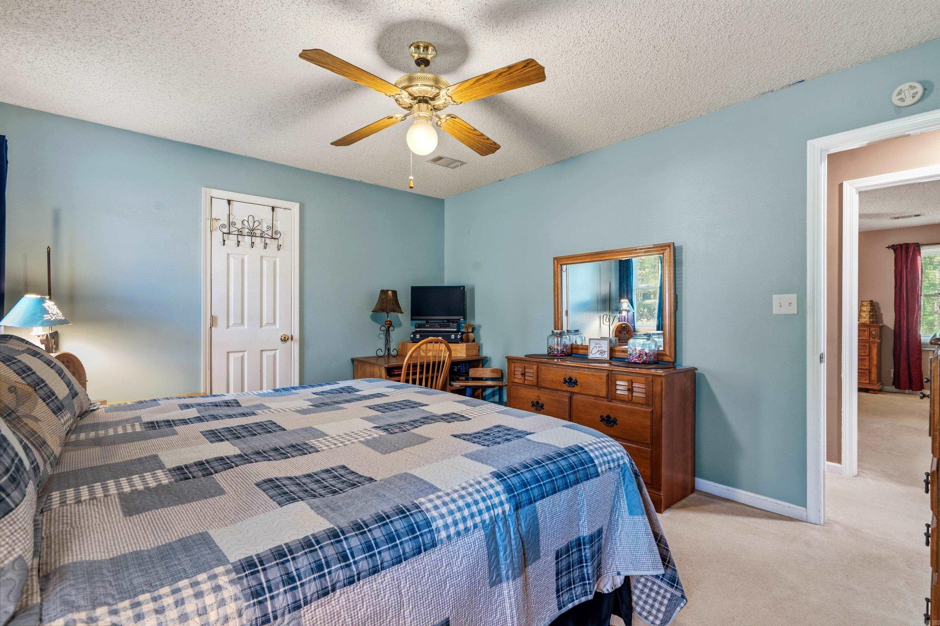 WALNUT VALLEY ESTATES - Residential