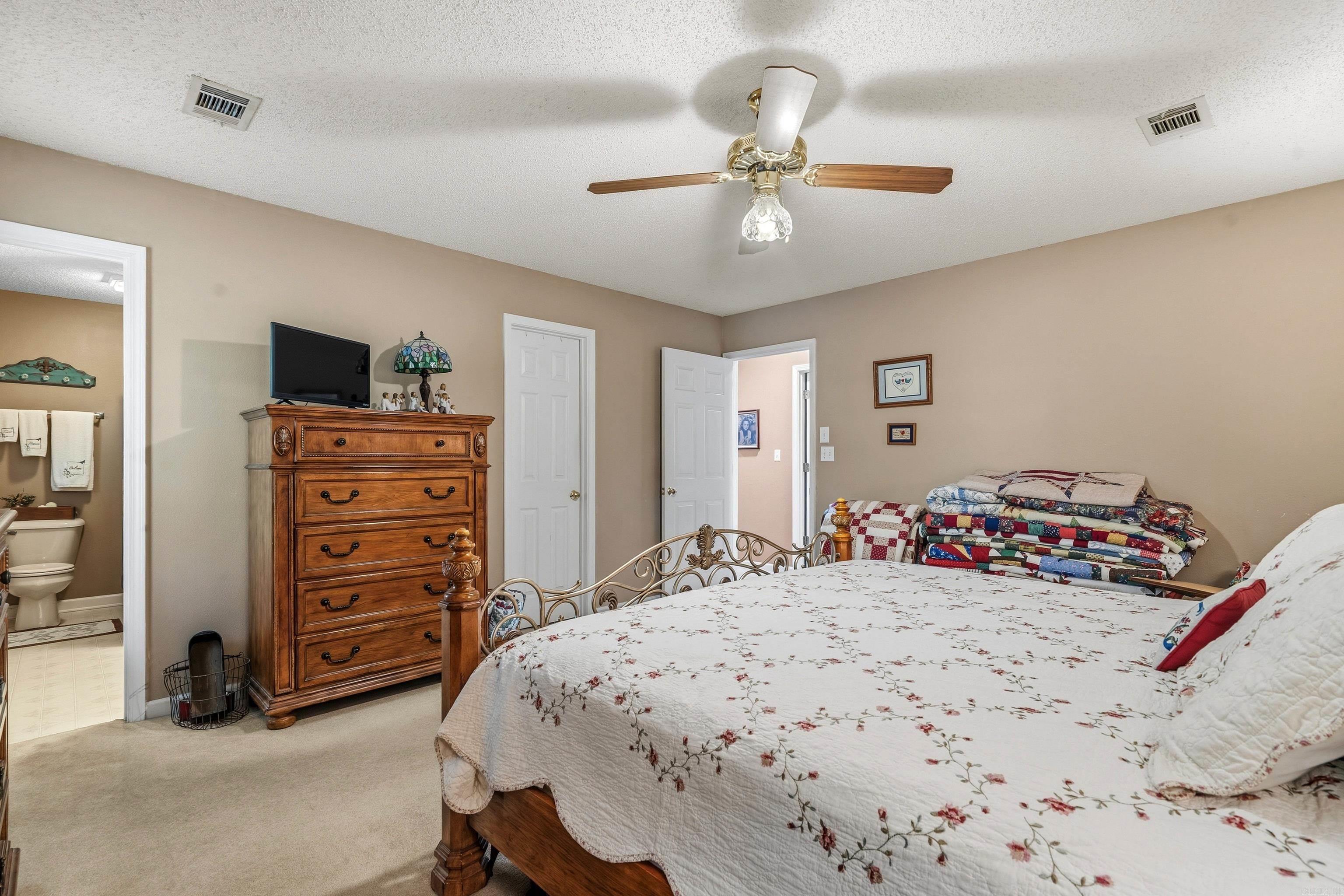 WALNUT VALLEY ESTATES - Residential