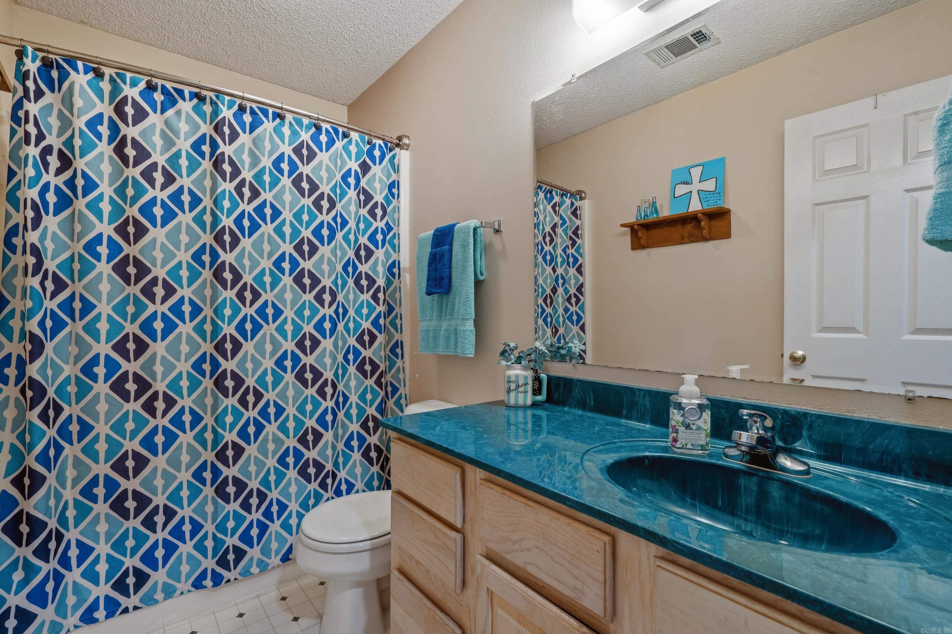 WALNUT VALLEY ESTATES - Residential