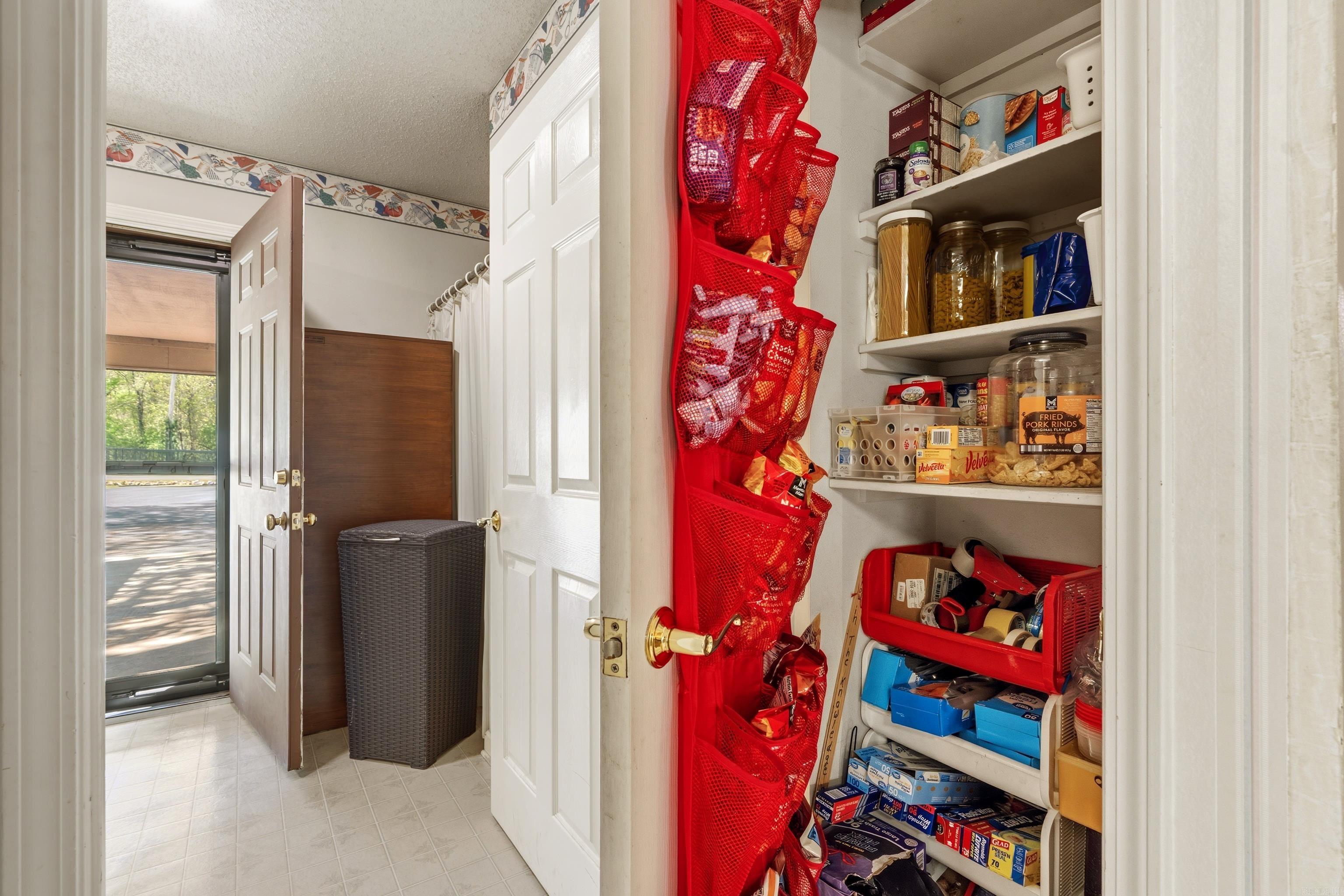 WALNUT VALLEY ESTATES - Residential