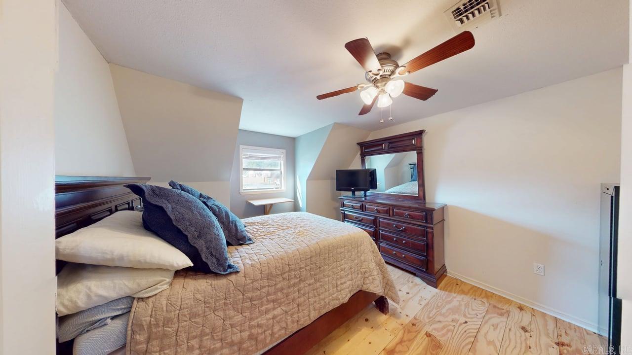 BAINBRIDGE - Residential