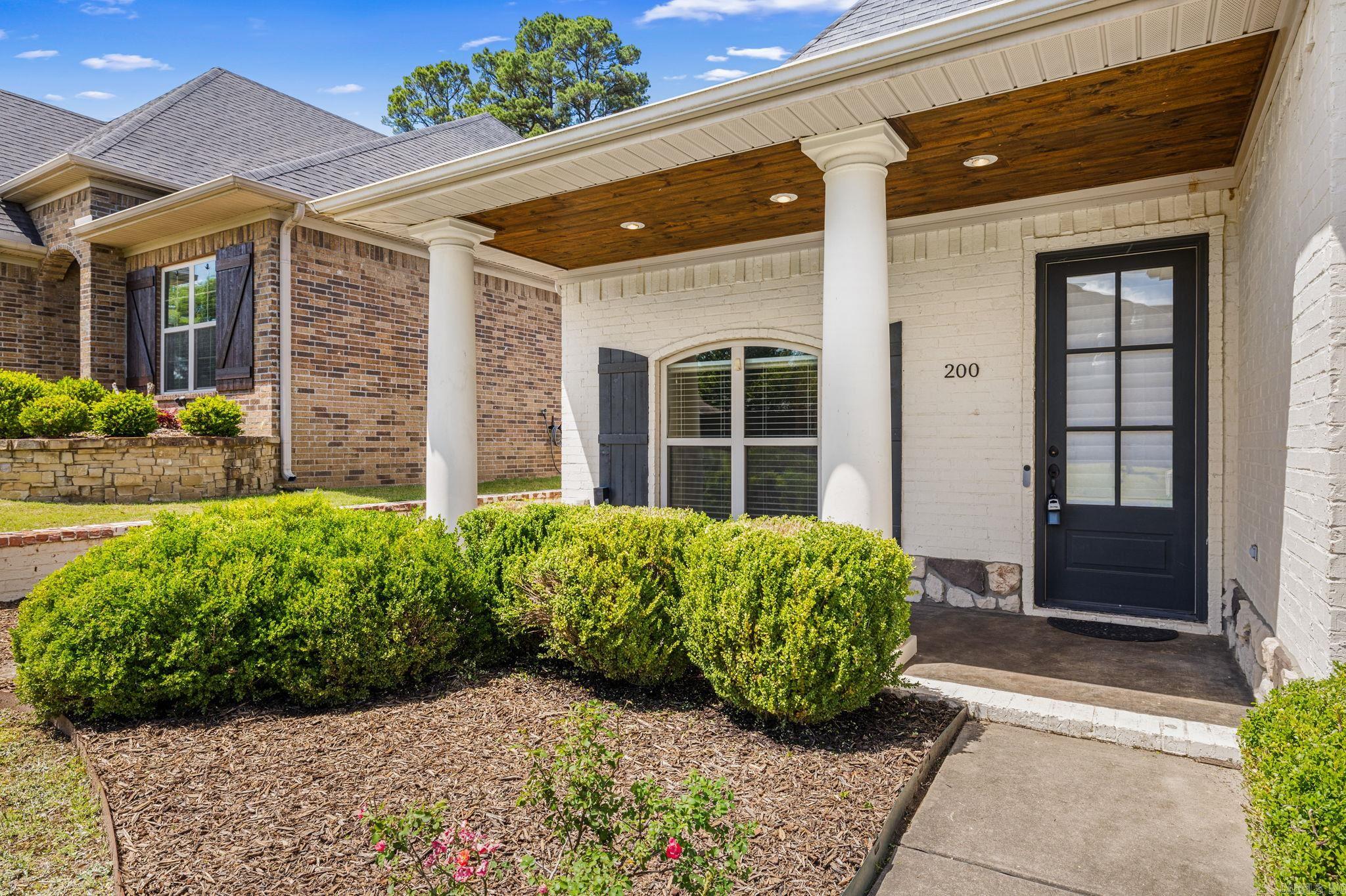 THE GARDEN AT VALLEY FALLS - Residential