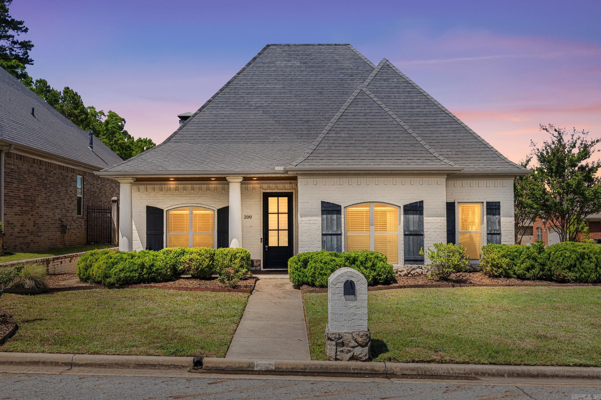 THE GARDEN AT VALLEY FALLS - Residential