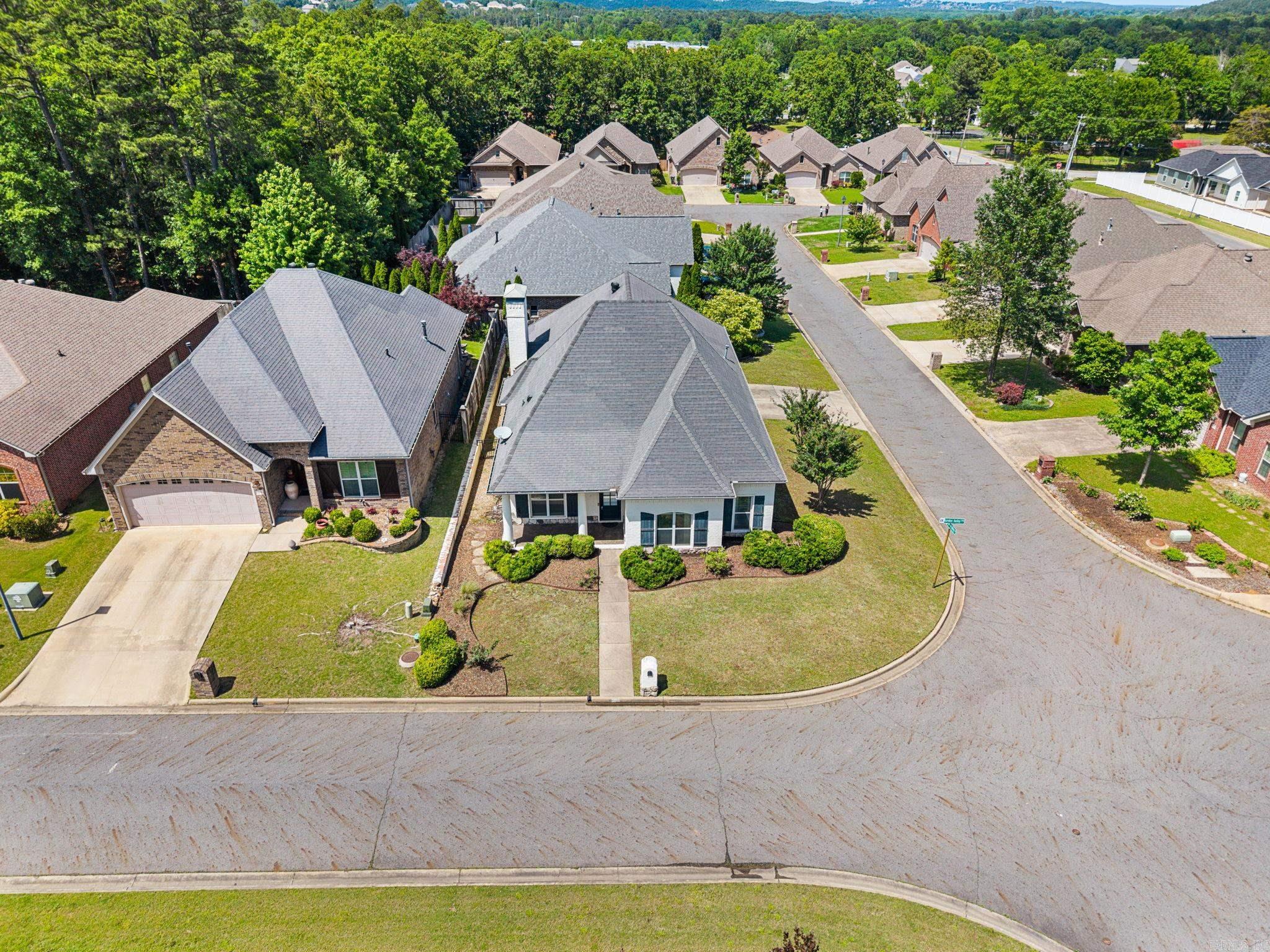THE GARDEN AT VALLEY FALLS - Residential