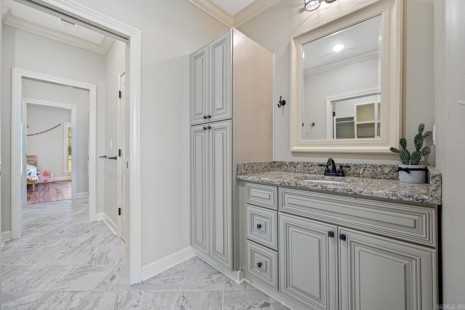 Jamestown - Residential