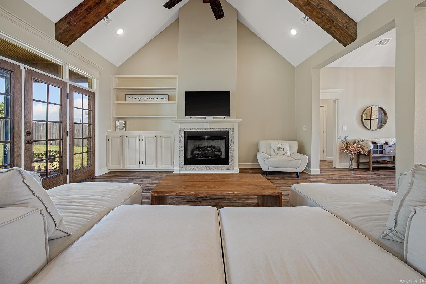 Jamestown - Residential