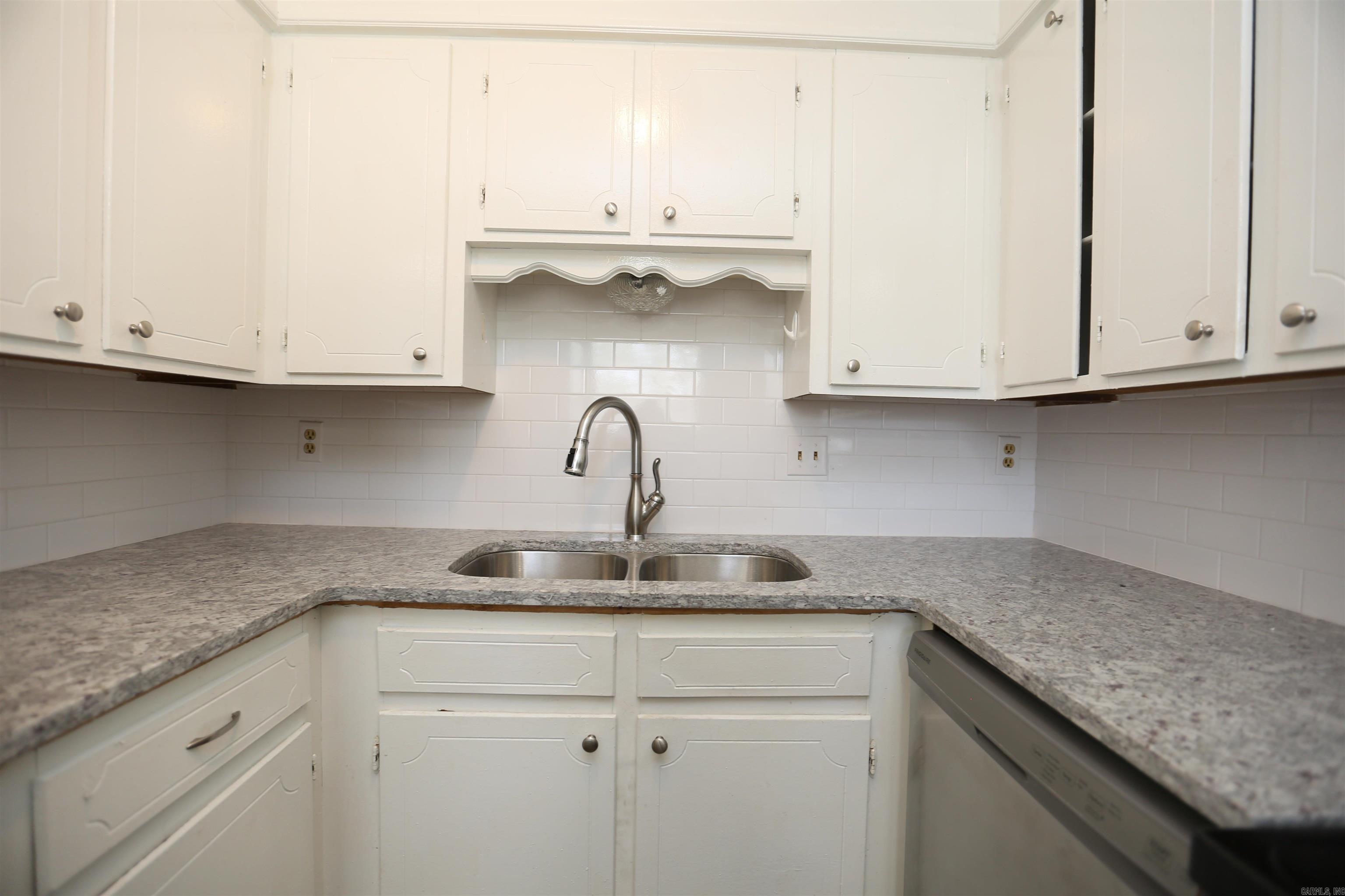 Hill Crest - Residential Lease