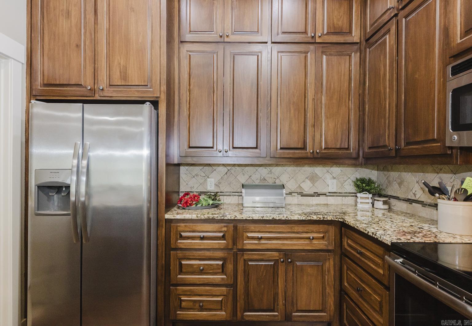 HALEY COURT - Residential