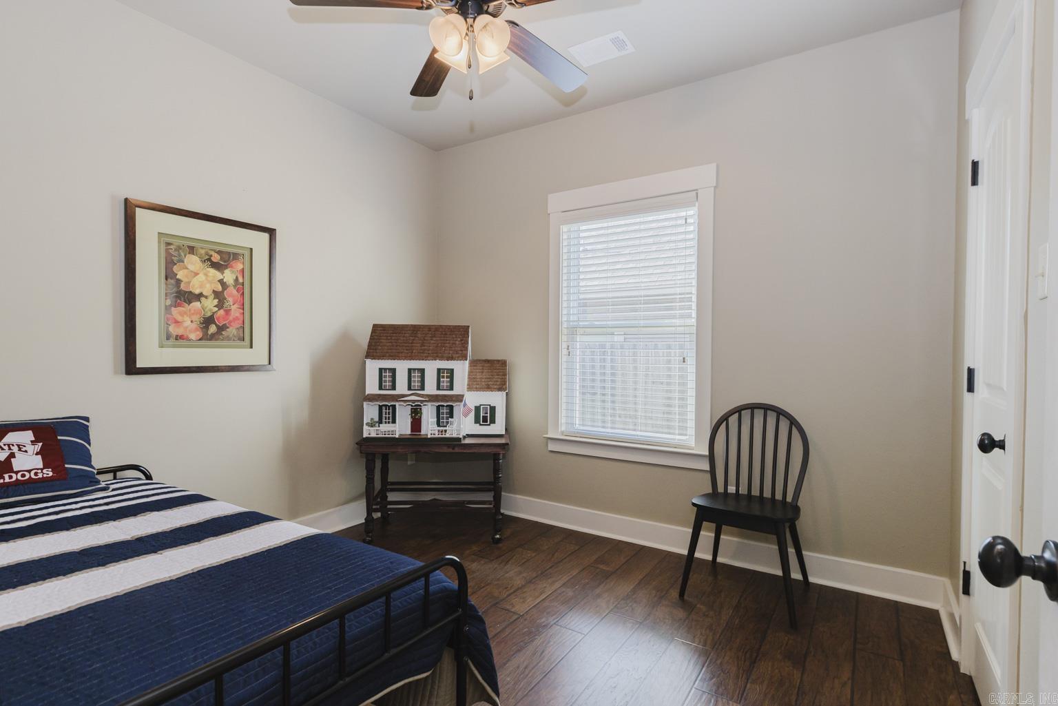 HALEY COURT - Residential