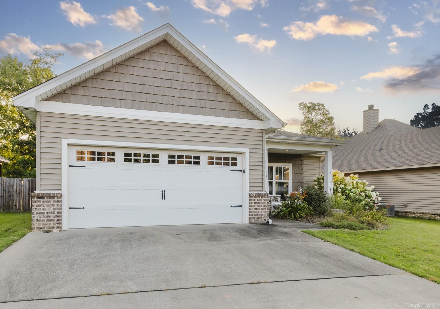 HALEY COURT - Residential