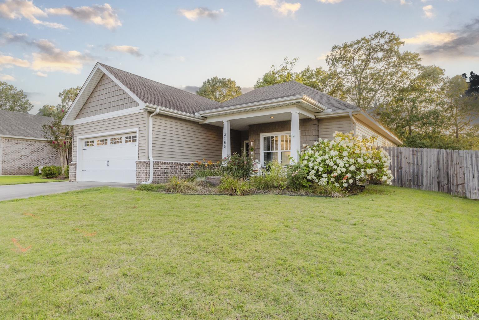 HALEY COURT - Residential