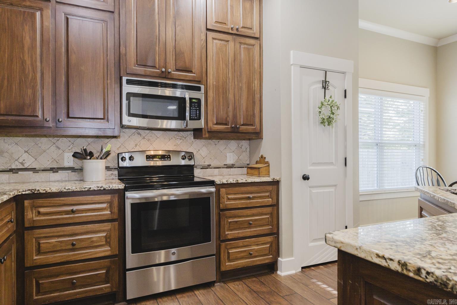 HALEY COURT - Residential