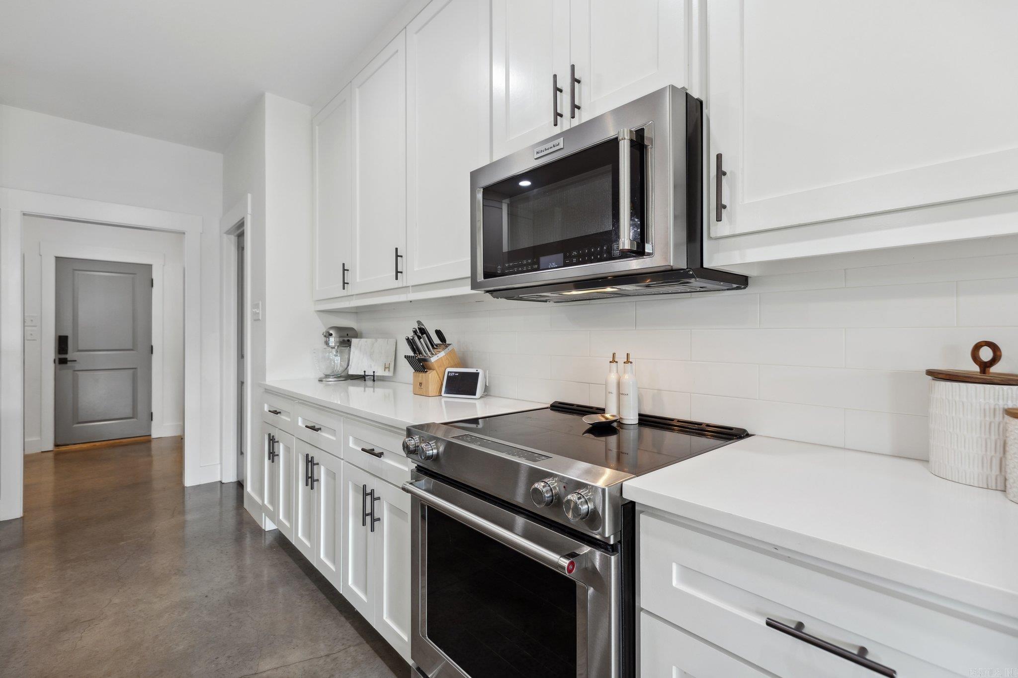 MILLERS GLENN - Residential