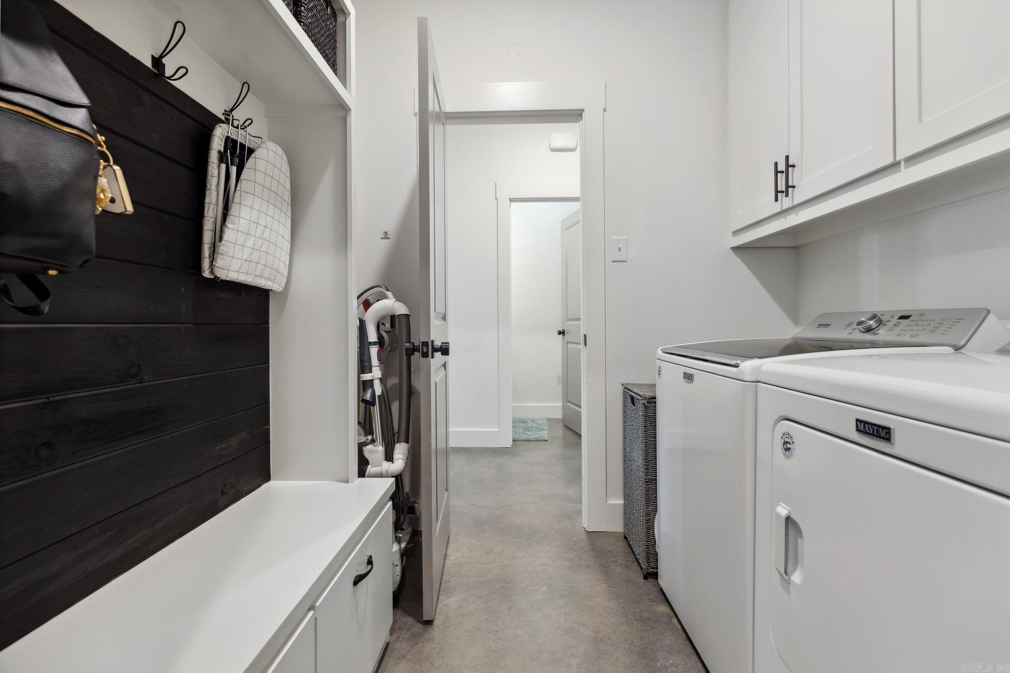 MILLERS GLENN - Residential