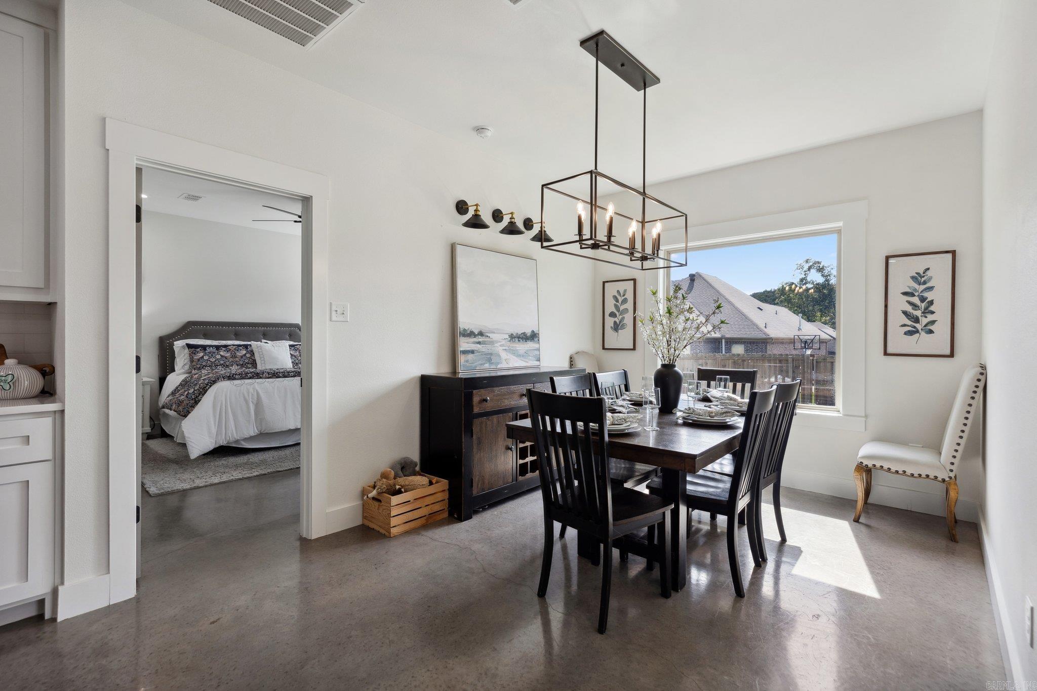 MILLERS GLENN - Residential