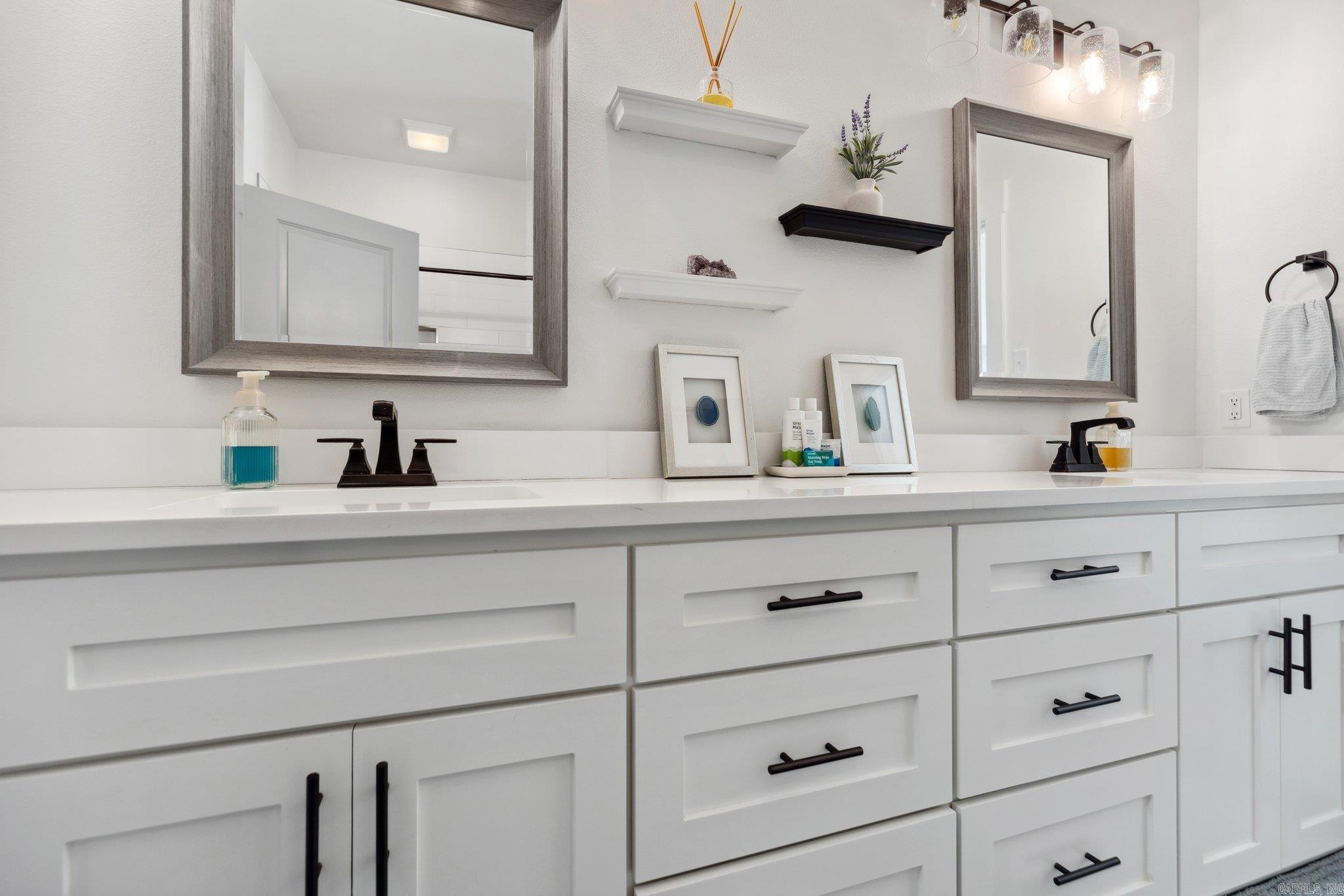 MILLERS GLENN - Residential