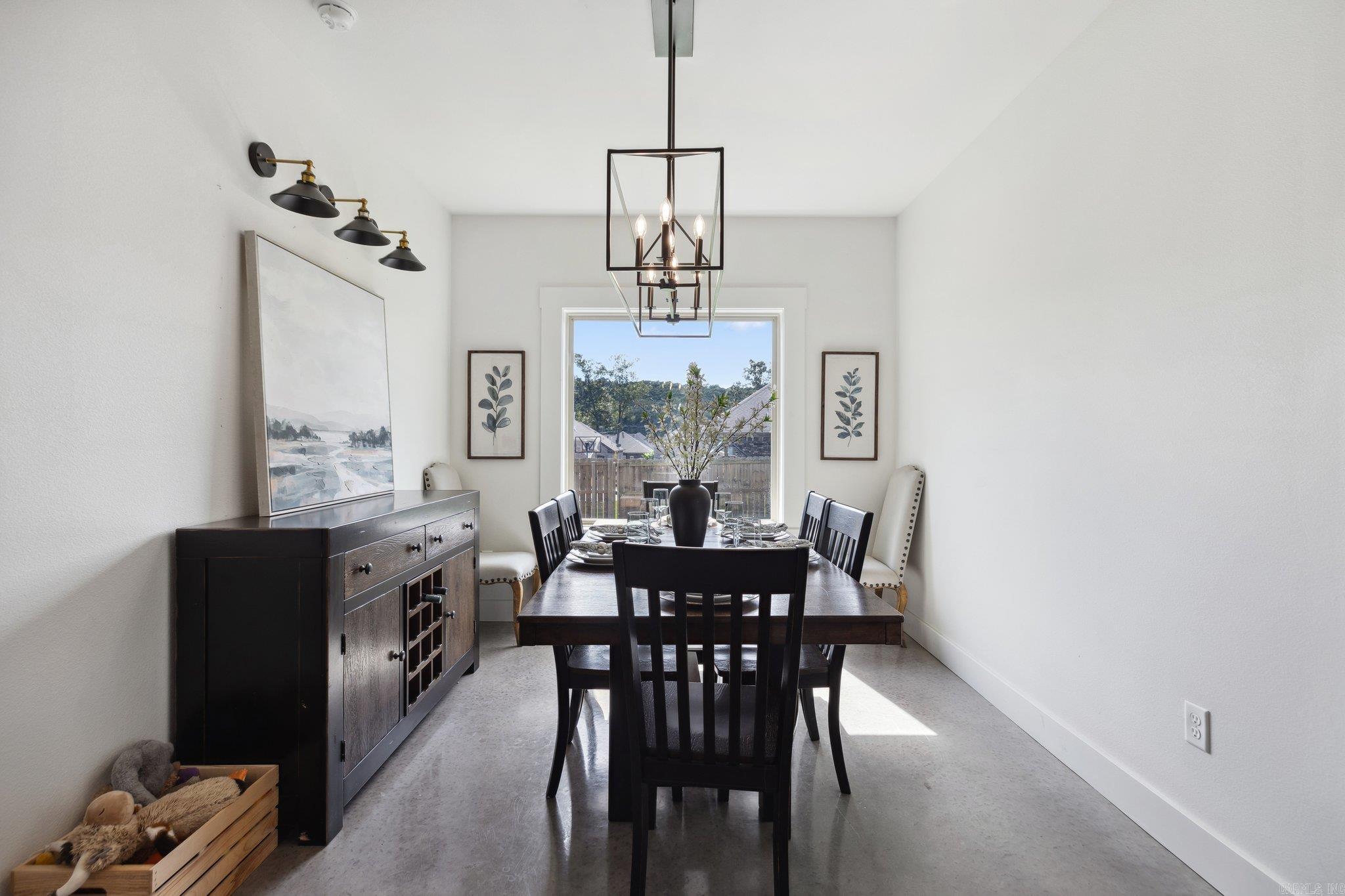 MILLERS GLENN - Residential