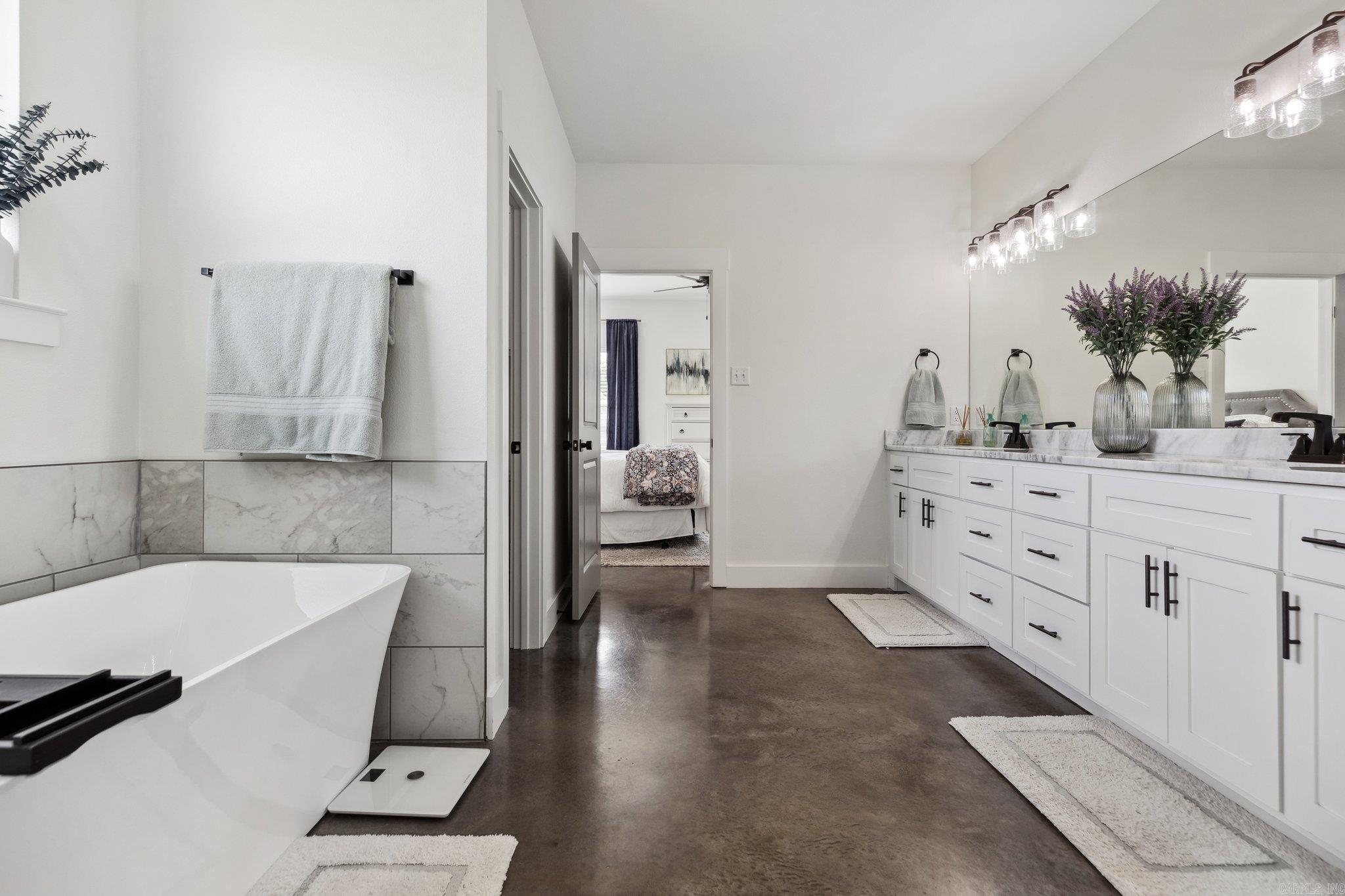 MILLERS GLENN - Residential