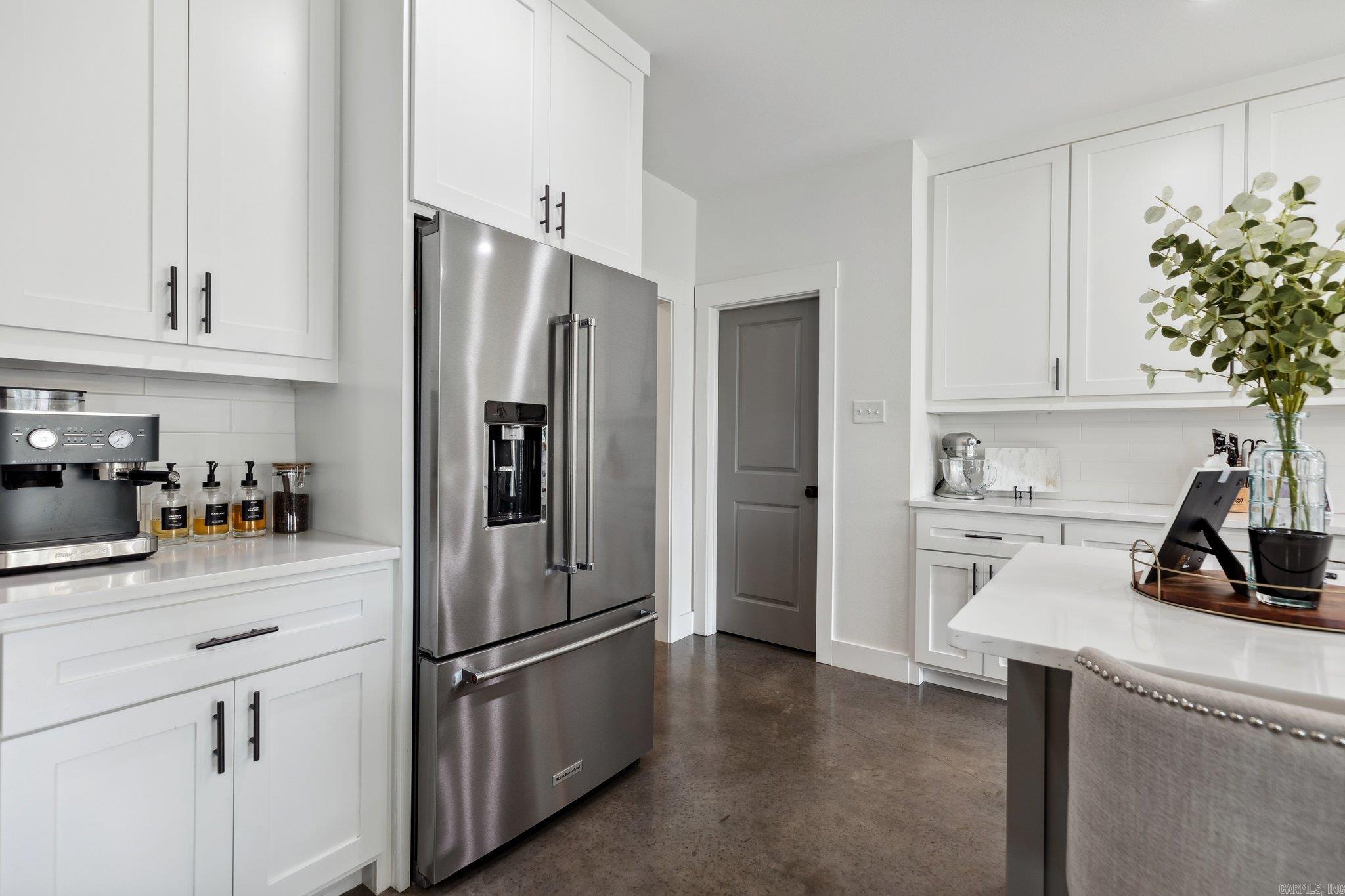 MILLERS GLENN - Residential