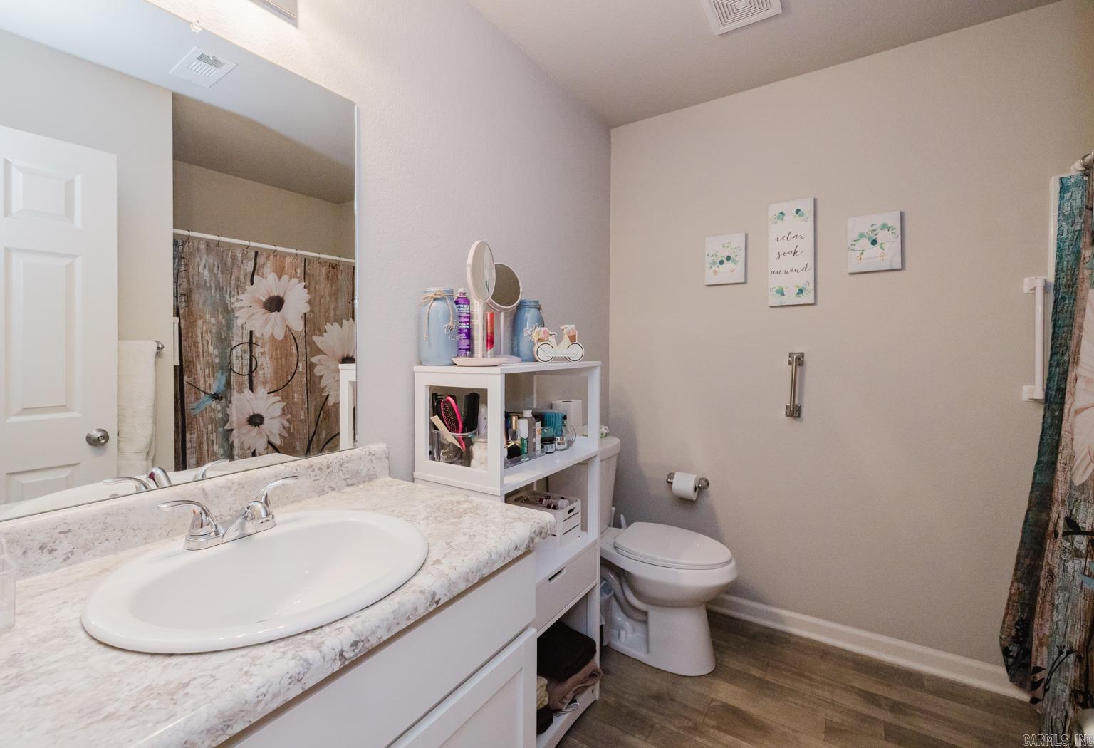 MUSEUM MEADOWS - Residential