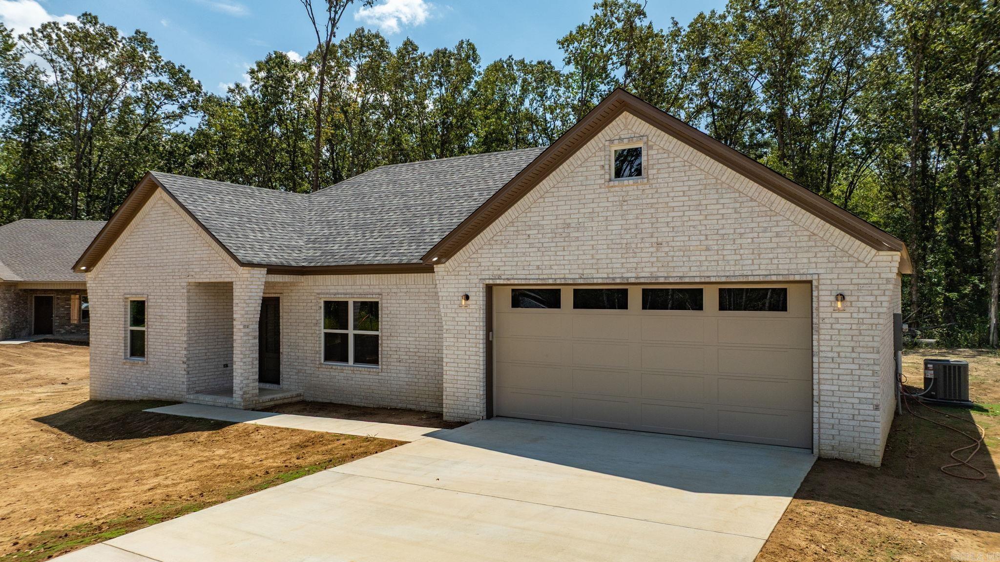 SUMMER WOODS - PHASE 1 - Residential