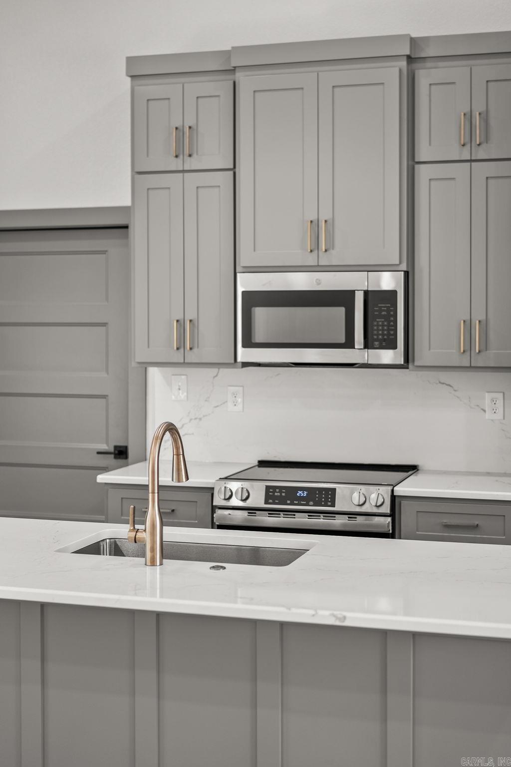 SUMMER WOODS - PHASE 1 - Residential