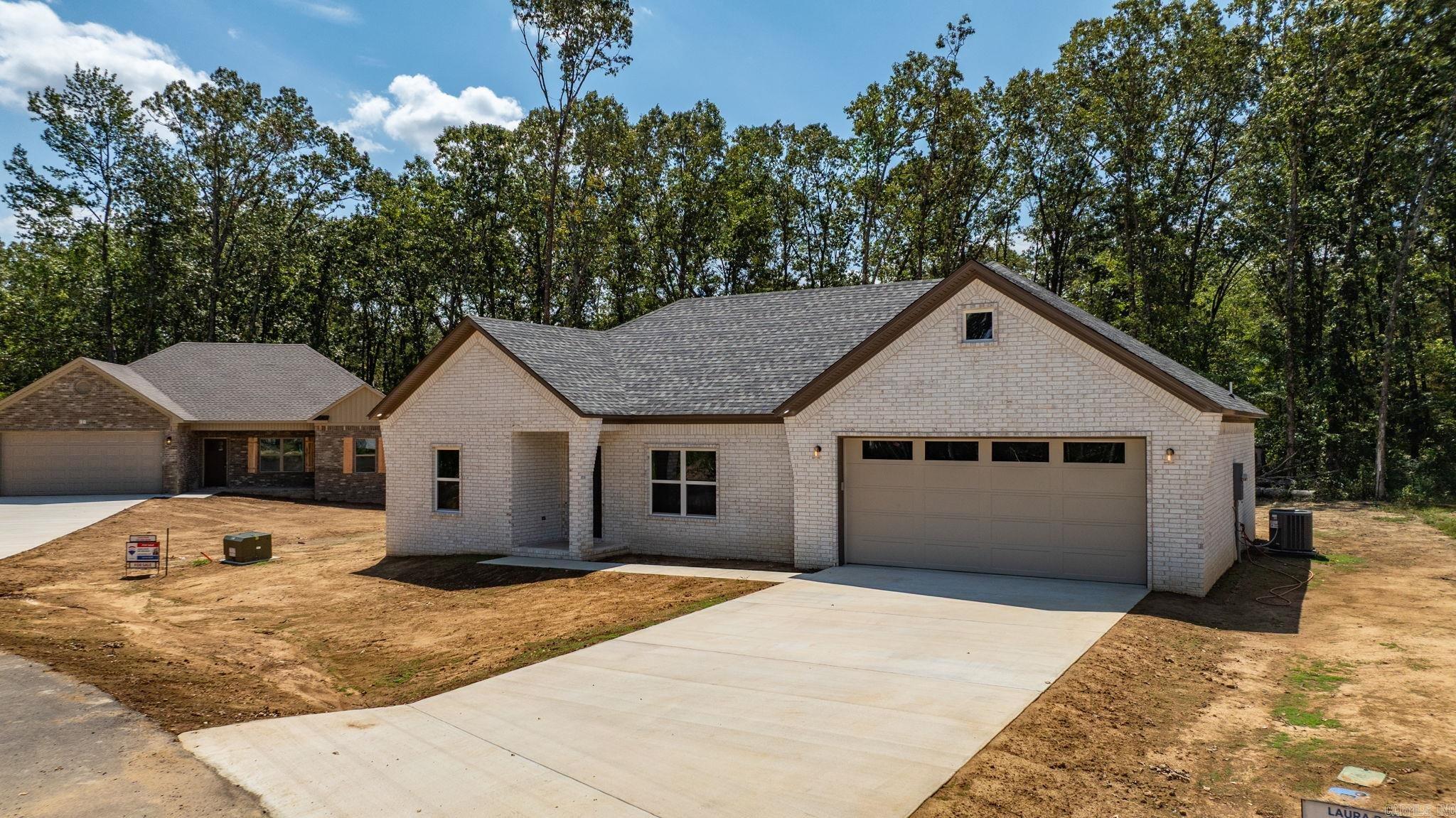 SUMMER WOODS - PHASE 1 - Residential