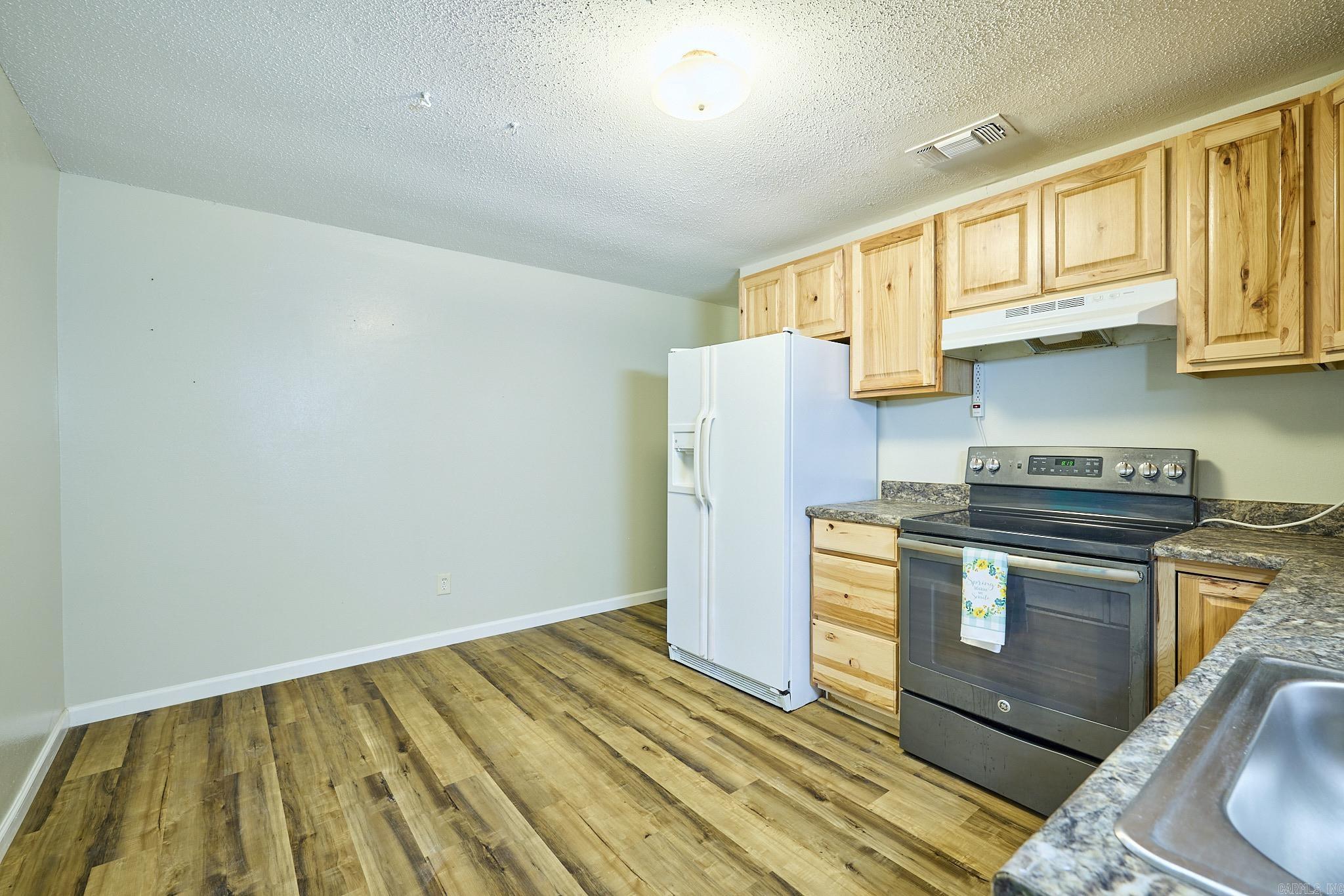 Fairwood #1 - Residential