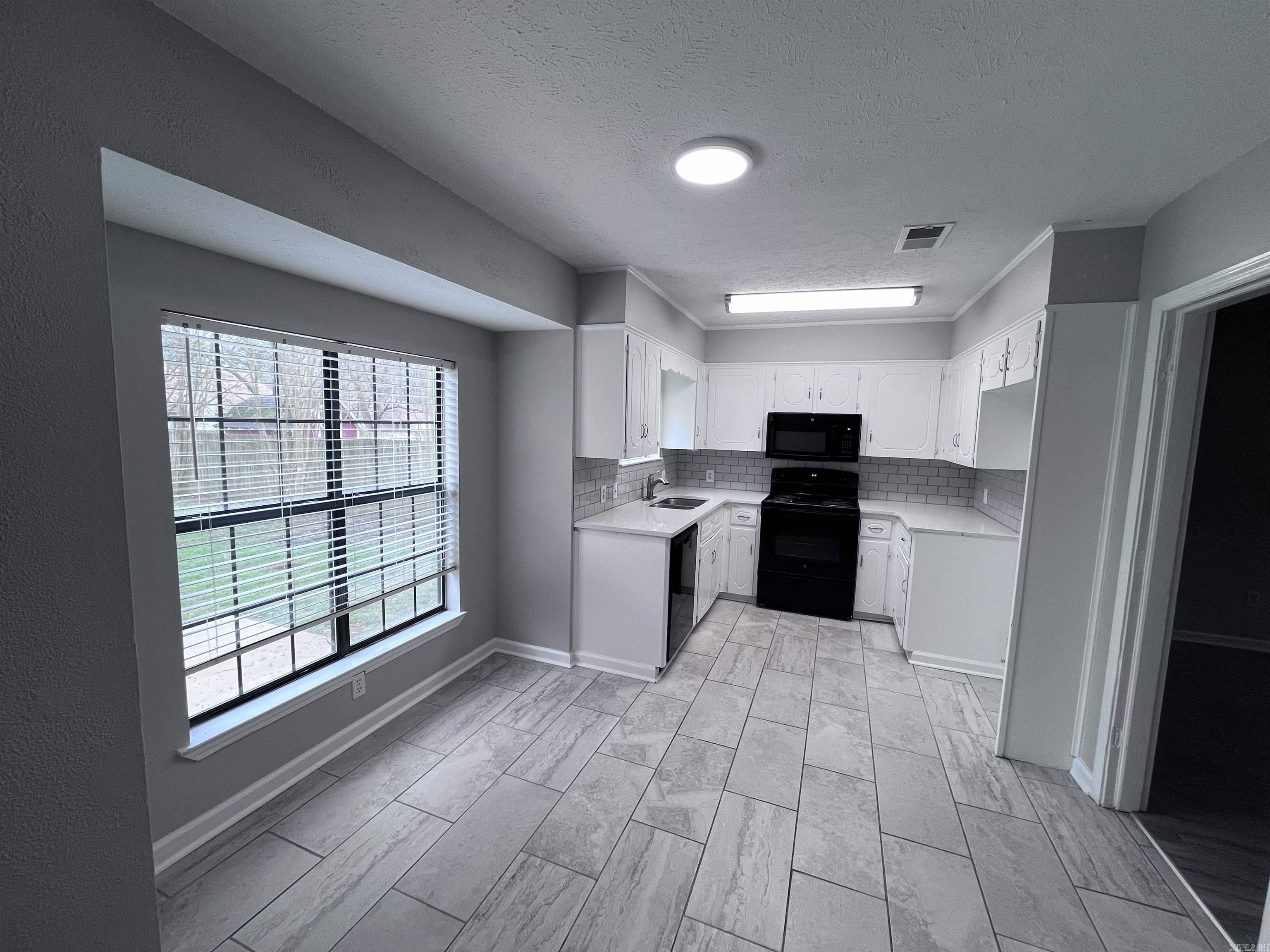 The Meadows - Residential Lease