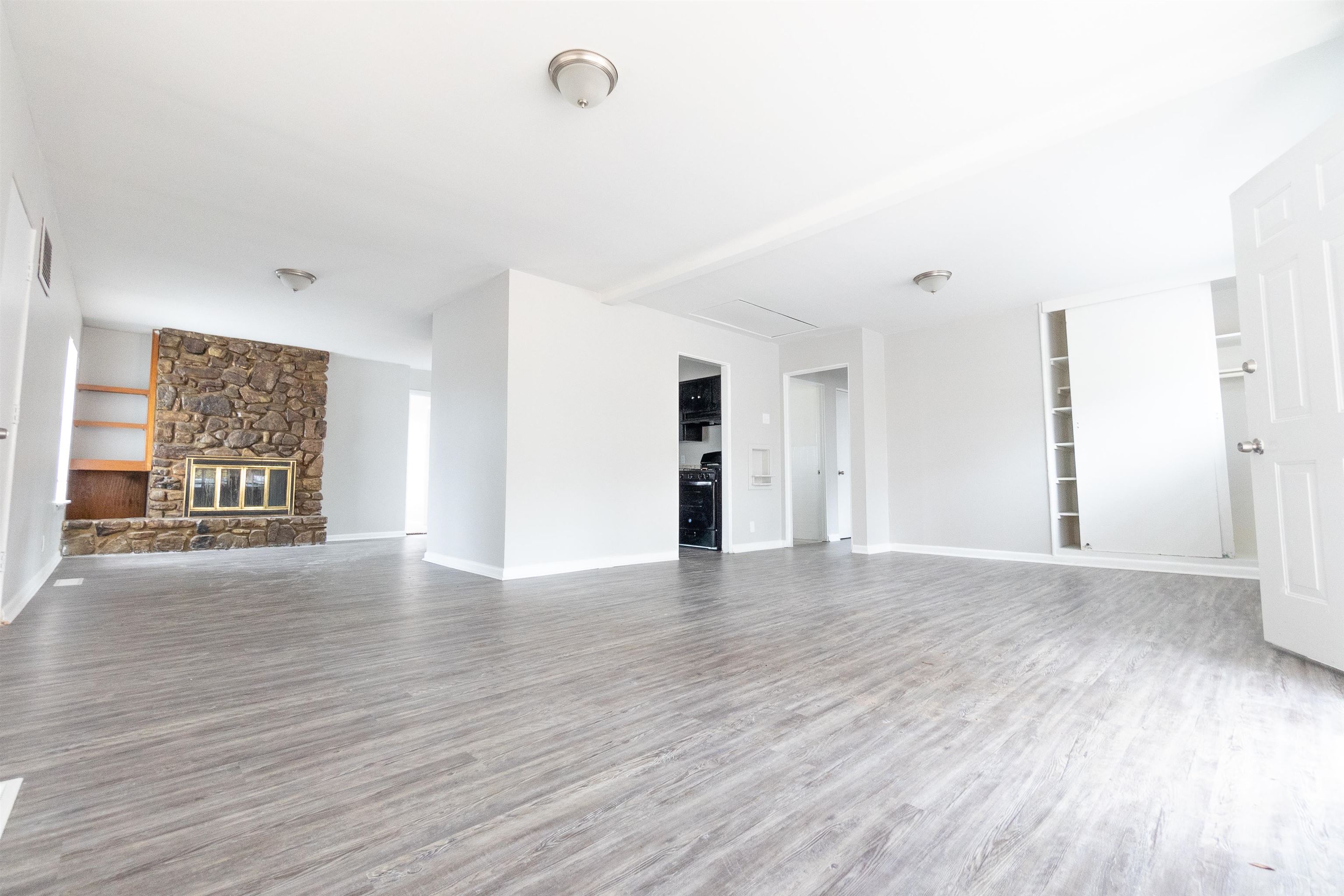 BROADMOOR ADDN - Residential