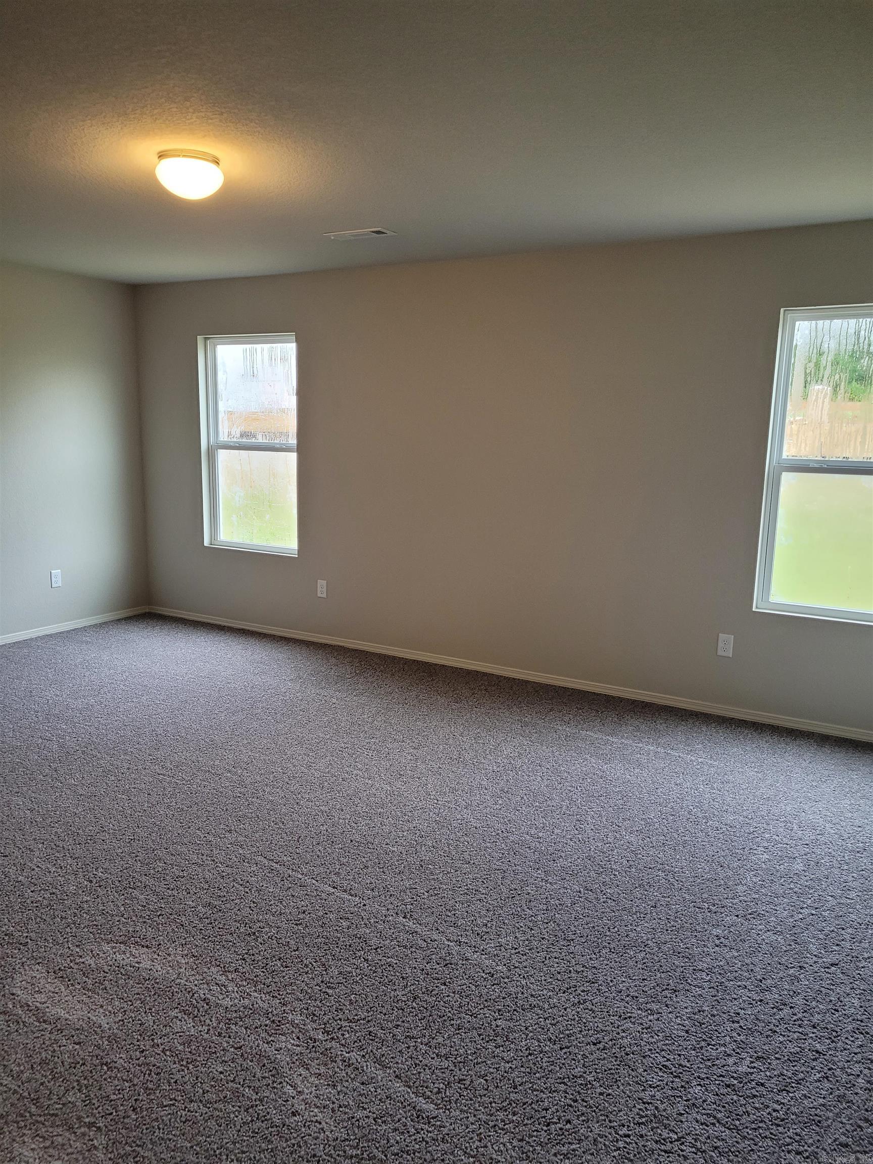 OAKLAND GROVE ESTATES - Residential Lease