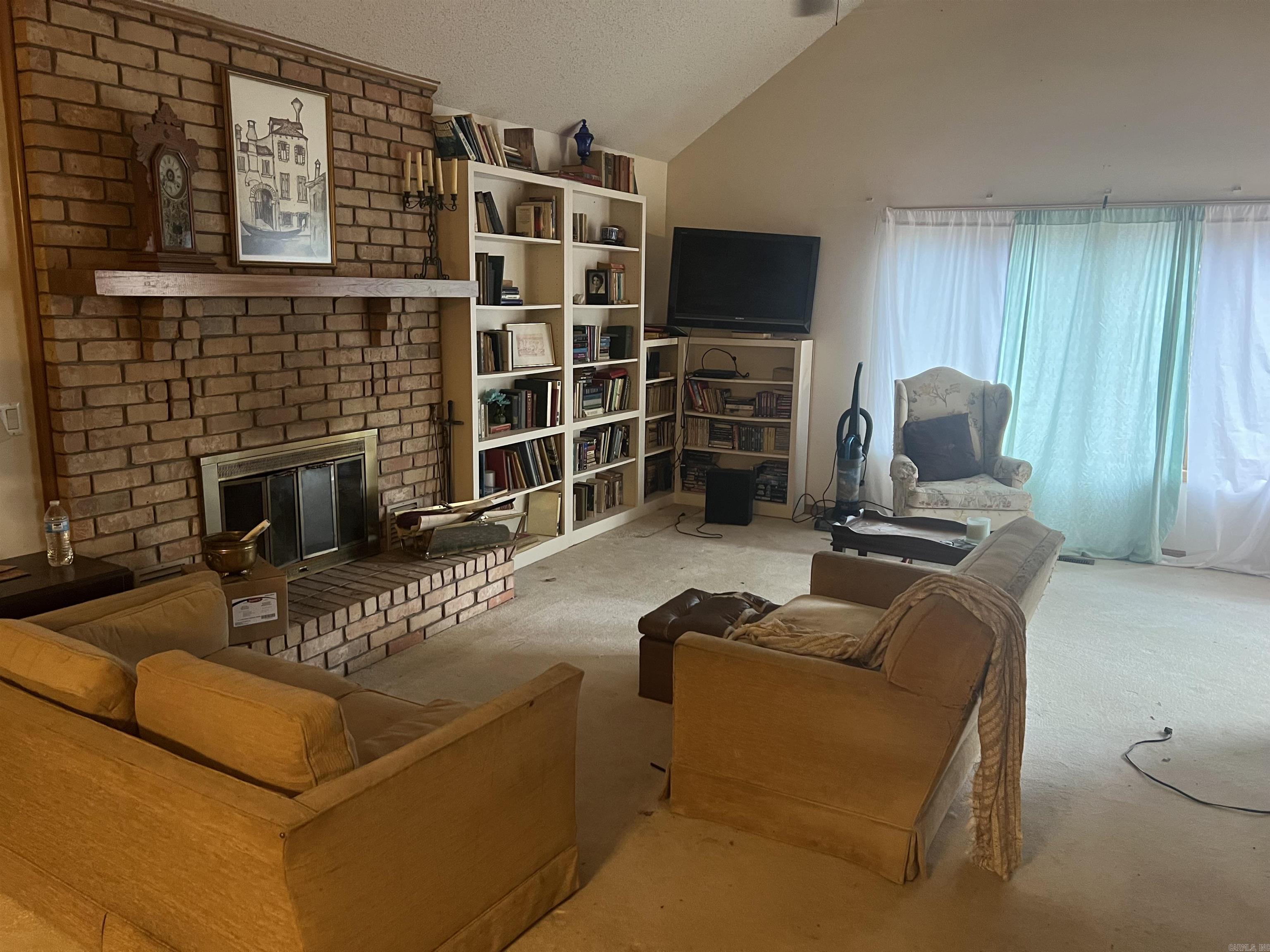 RODRIGUEZ - Residential