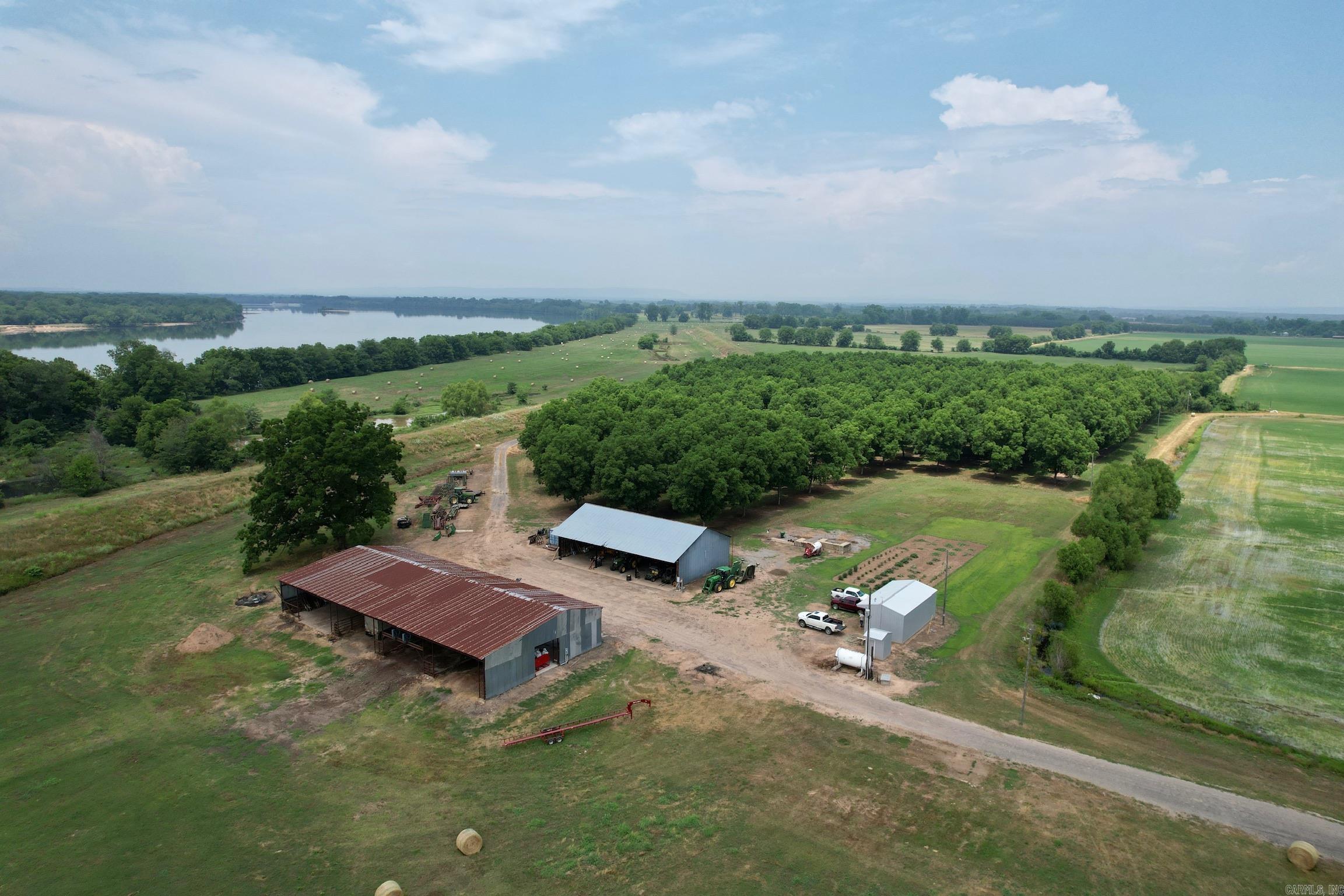 Metes & Bounds - Farm