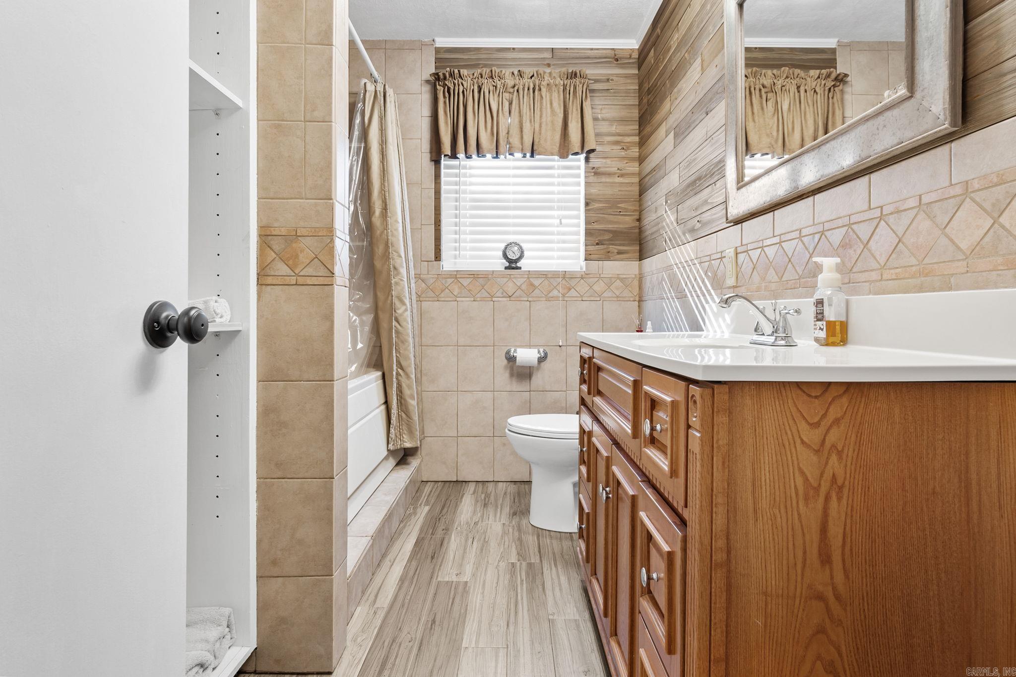 Whitley - Residential