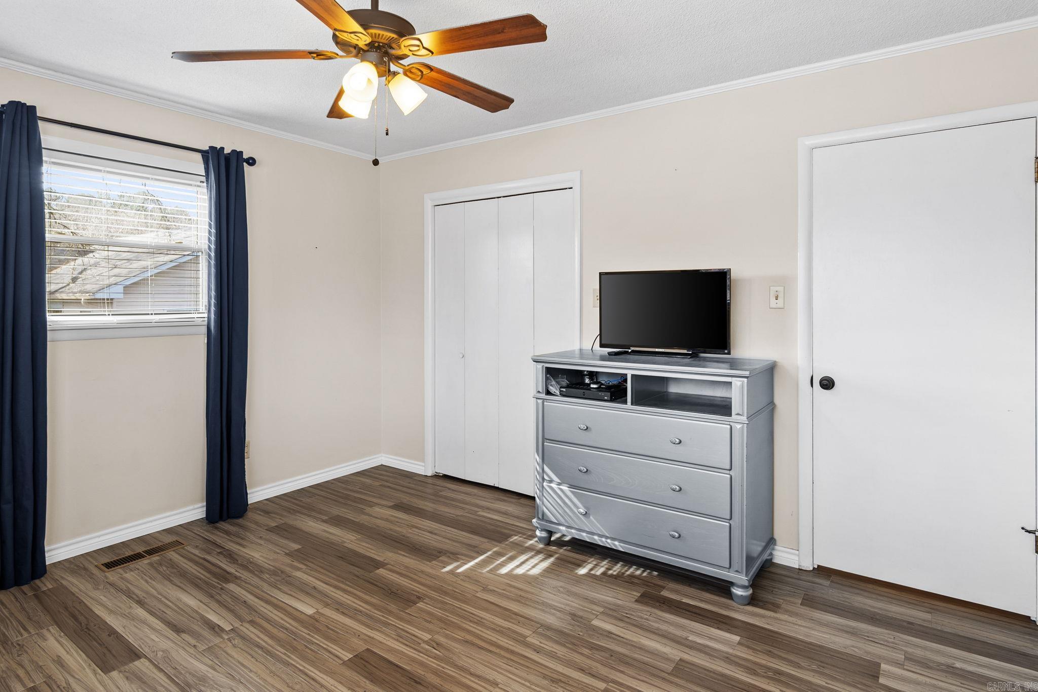 Whitley - Residential