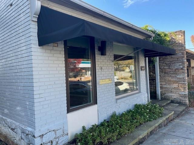 Mountain Park - Commercial Sale