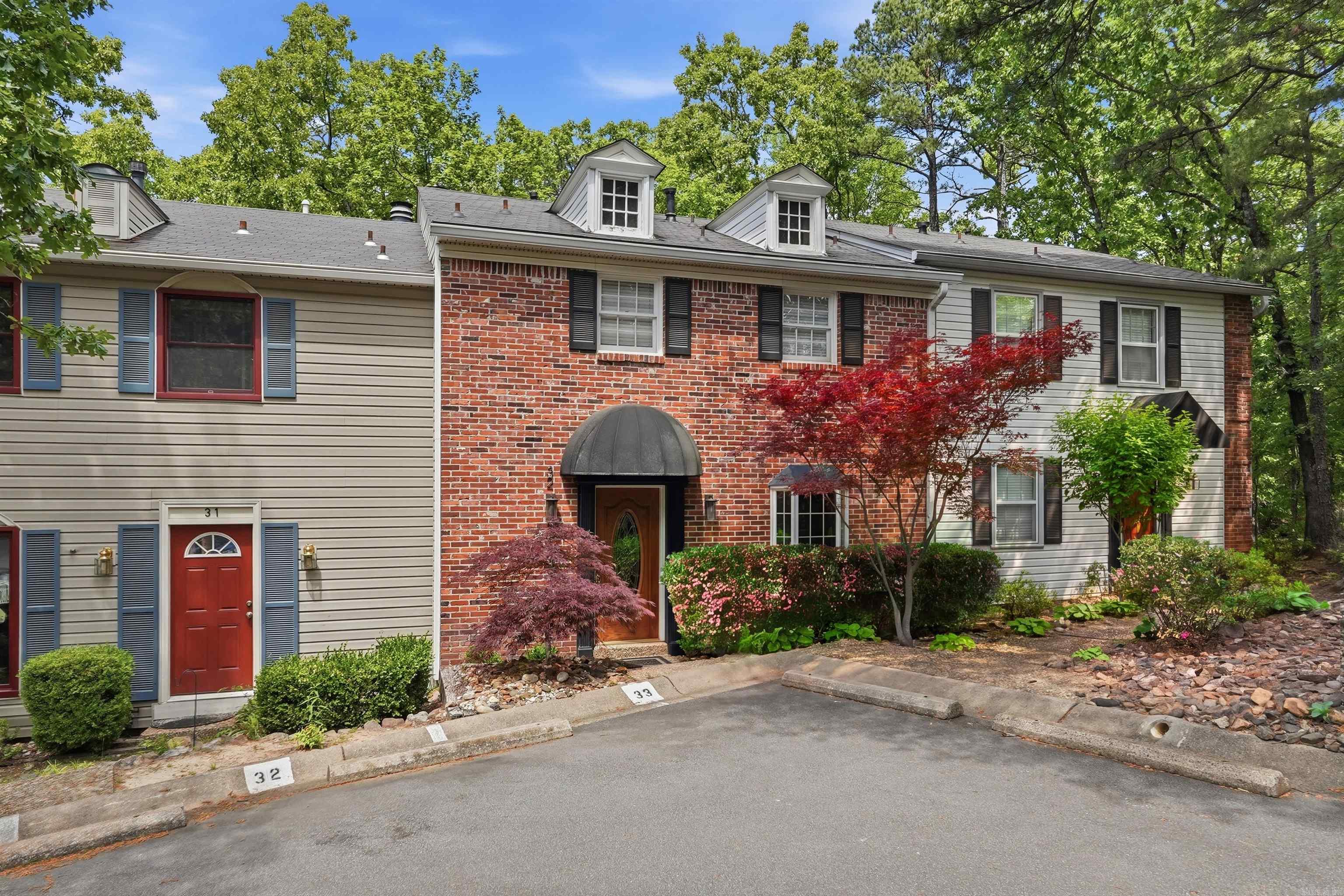 Kingsbridge Townhomes HPR - Residential Lease