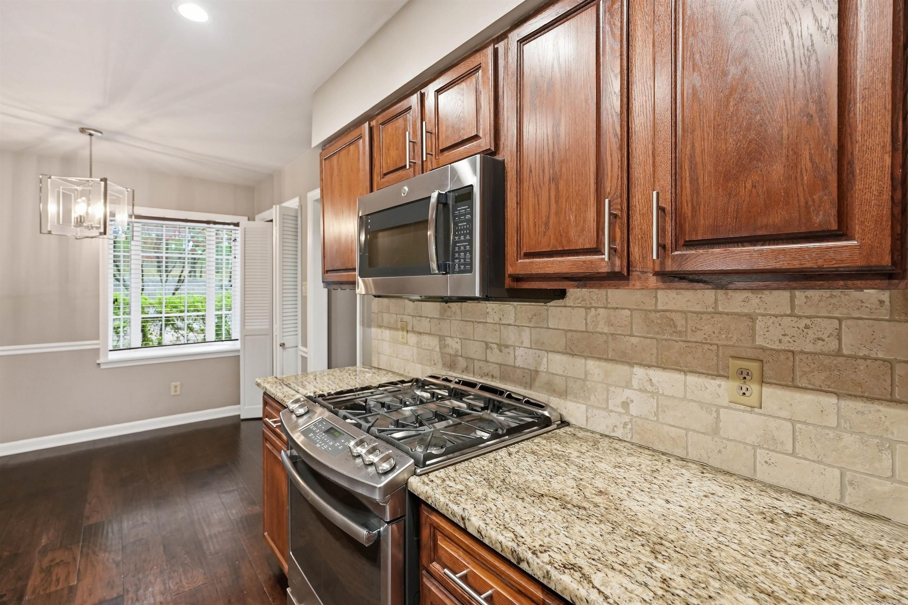 Kingsbridge Townhomes HPR - Residential Lease