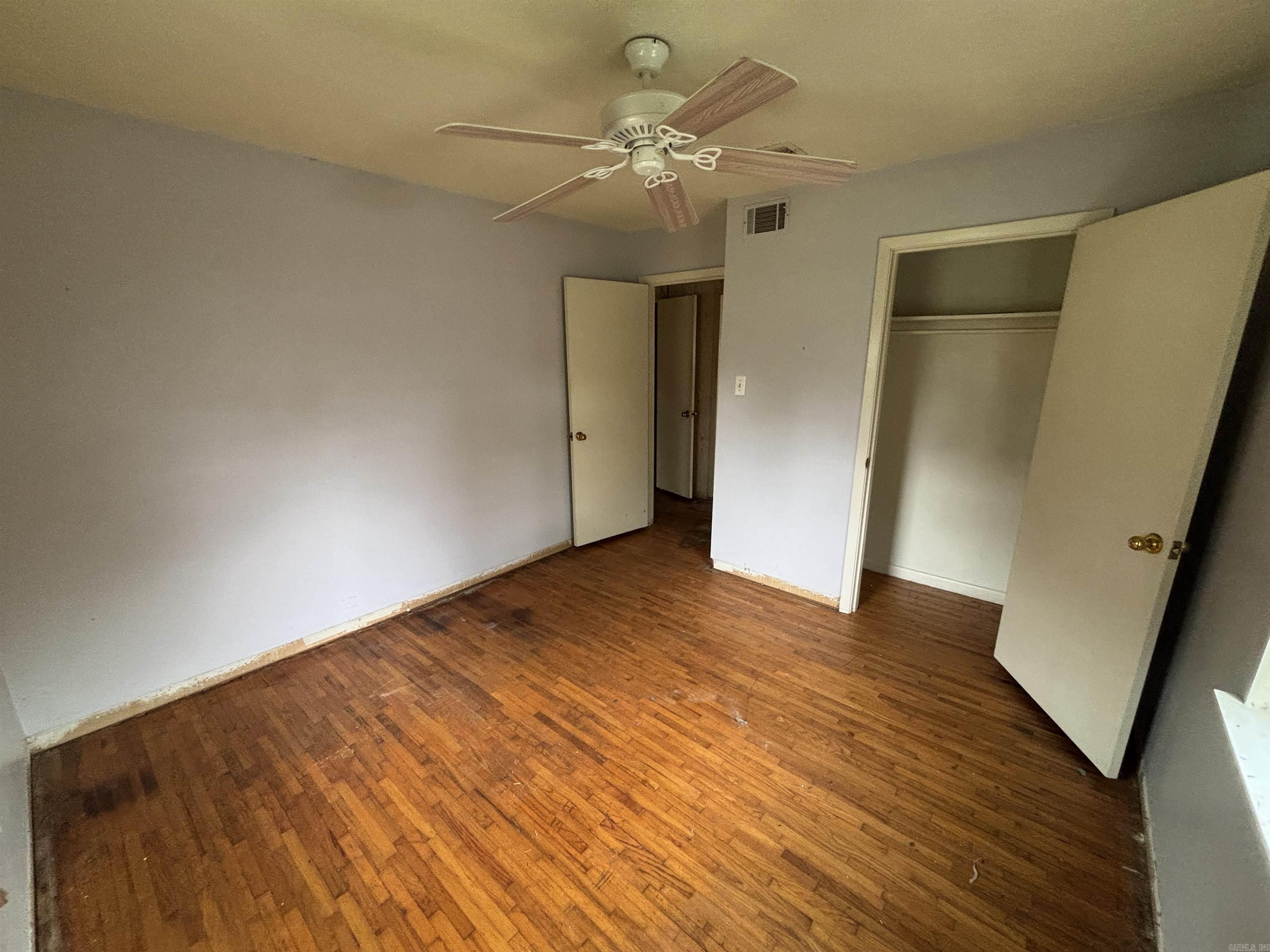 BRIARFIELD - Residential