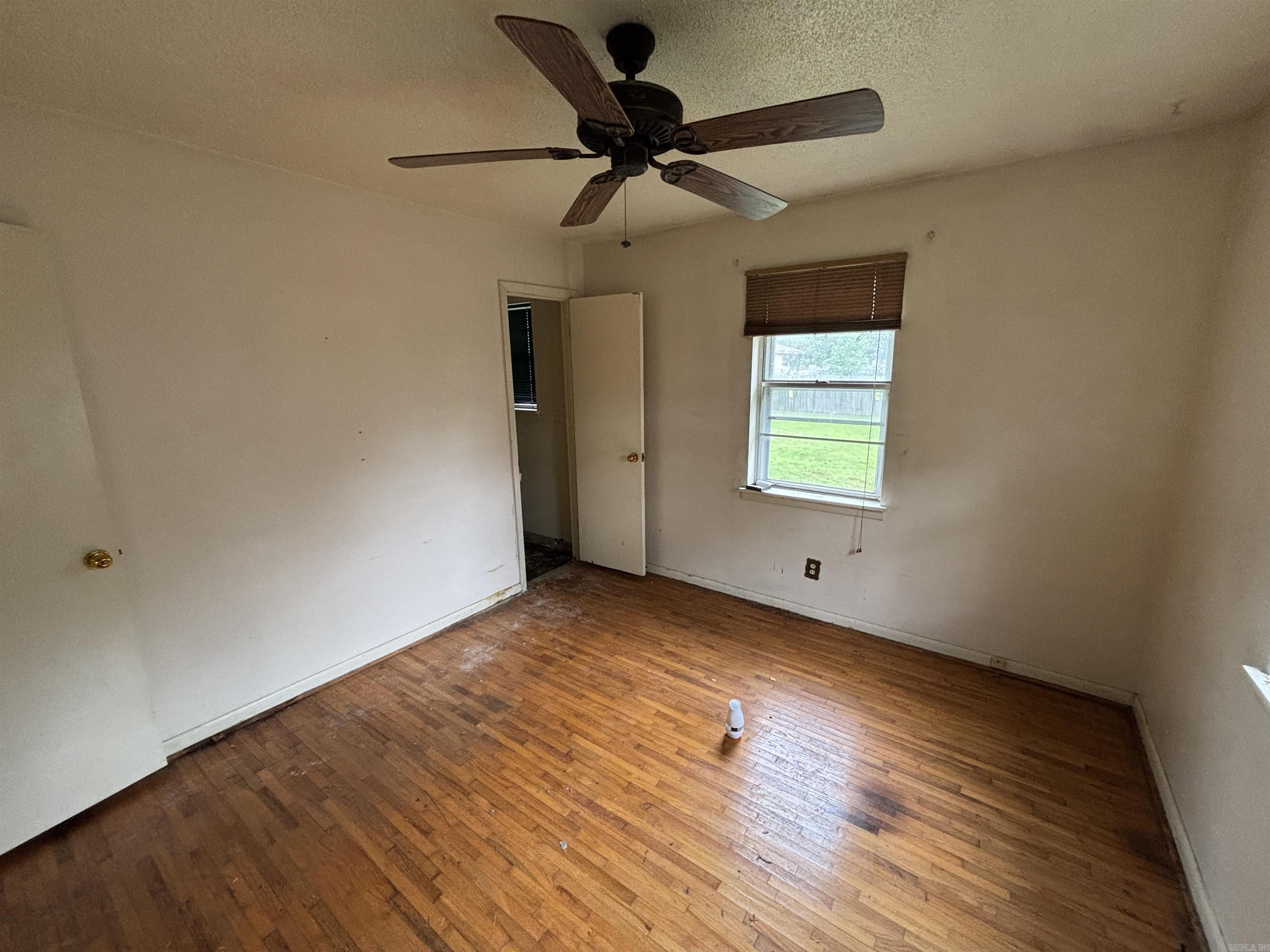 BRIARFIELD - Residential